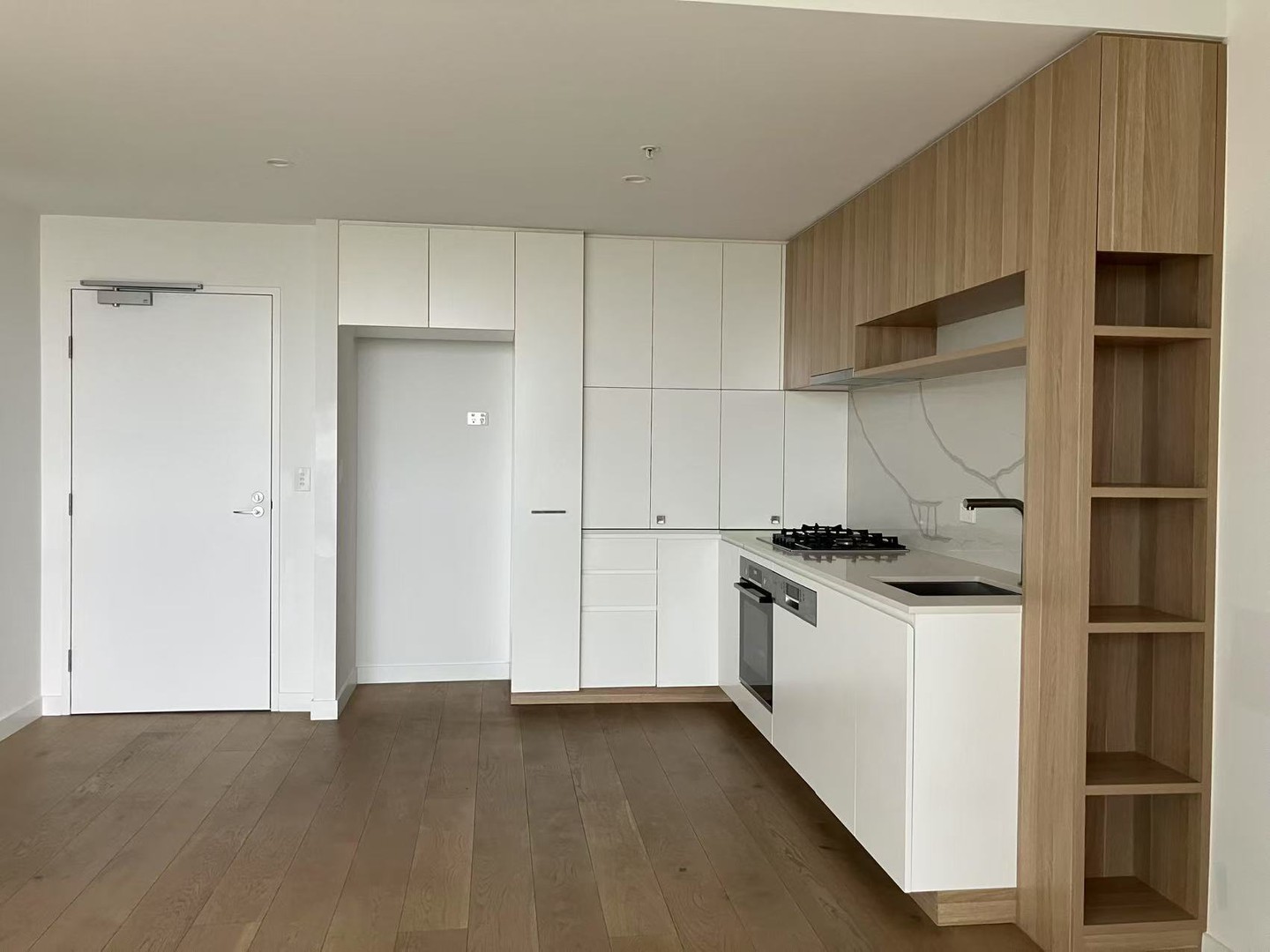 1004/17-19 Arnold Street, Box Hill, VIC 3128, Box Hill - Thumbnail 4