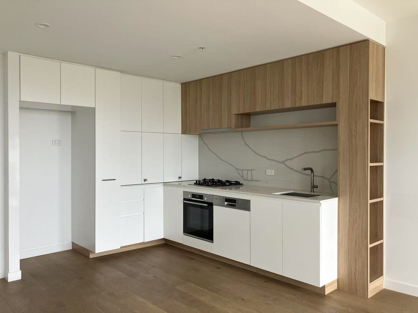 1004/17-19 Arnold Street, Box Hill, VIC 3128, Box Hill - Thumbnail 6