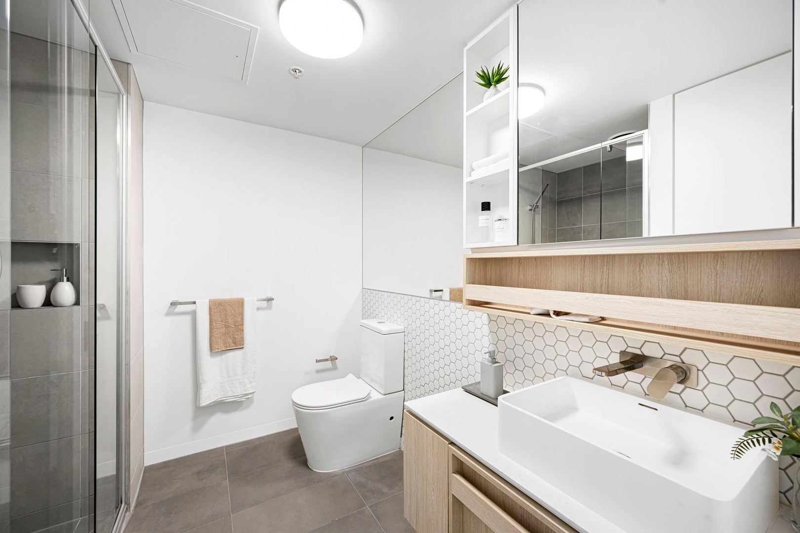 1004/40 Hall Street, Moonee Ponds, VIC 3039, Moonee Ponds - Thumbnail 5