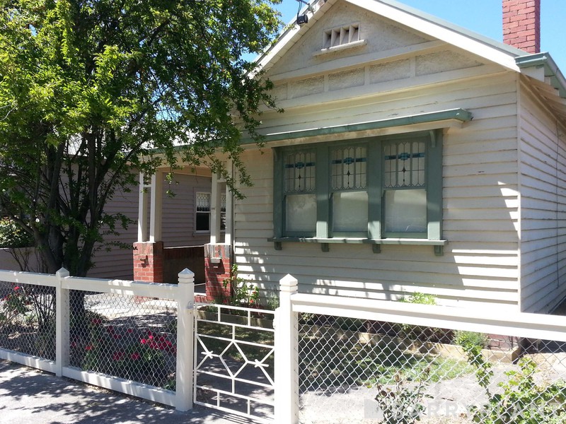 1005A Macarthur Street, Lake Wendouree, VIC 3350 - Image - 11/11/2025