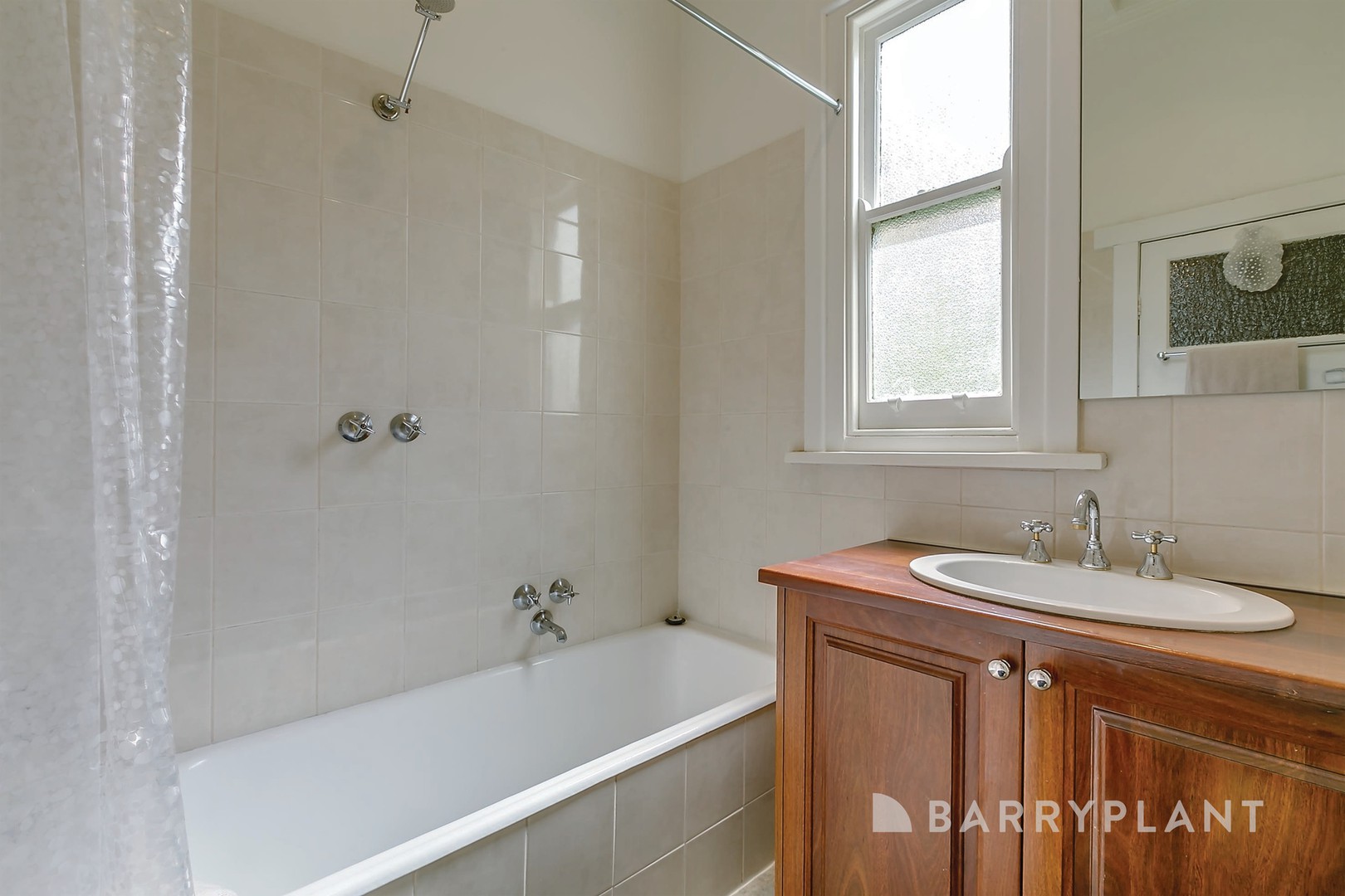 1005A Macarthur Street, Lake Wendouree, VIC 3350, Lake Wendouree - Thumbnail 4