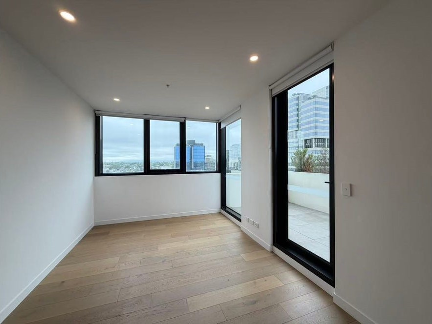 1006/17 Arnold Street, Box Hill, VIC 3128, Box Hill - Thumbnail 5