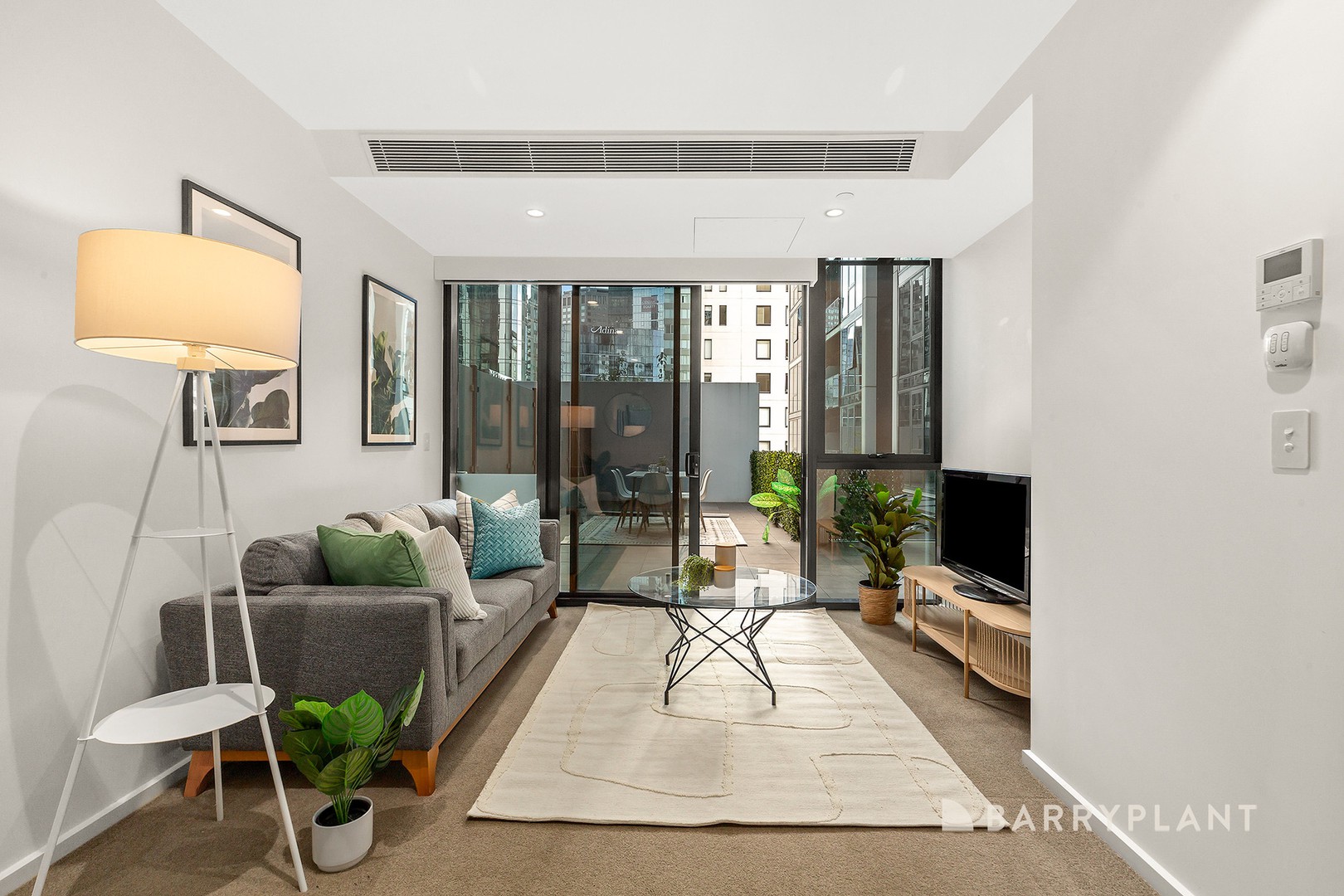 1006/60 Kavanagh Street, Southbank, VIC 3006 - Thumbnail 2 - 31/01/2025