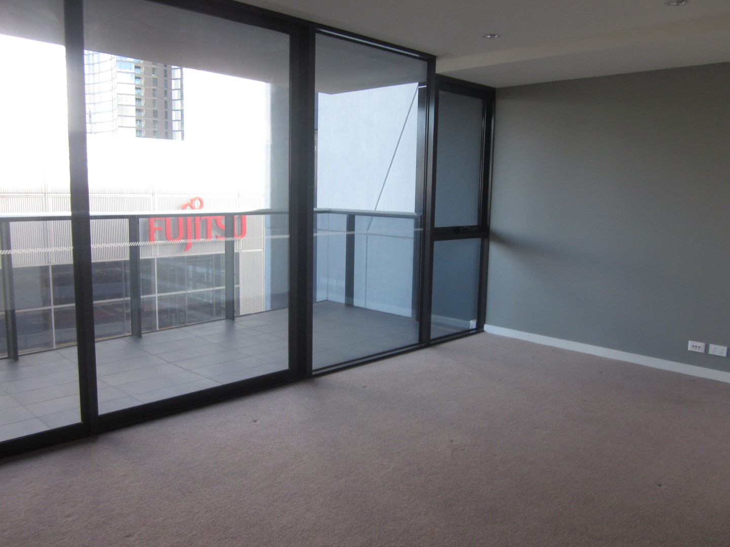 1009/815 Bourke  Street, Docklands, VIC 3008, Docklands - Thumbnail 2