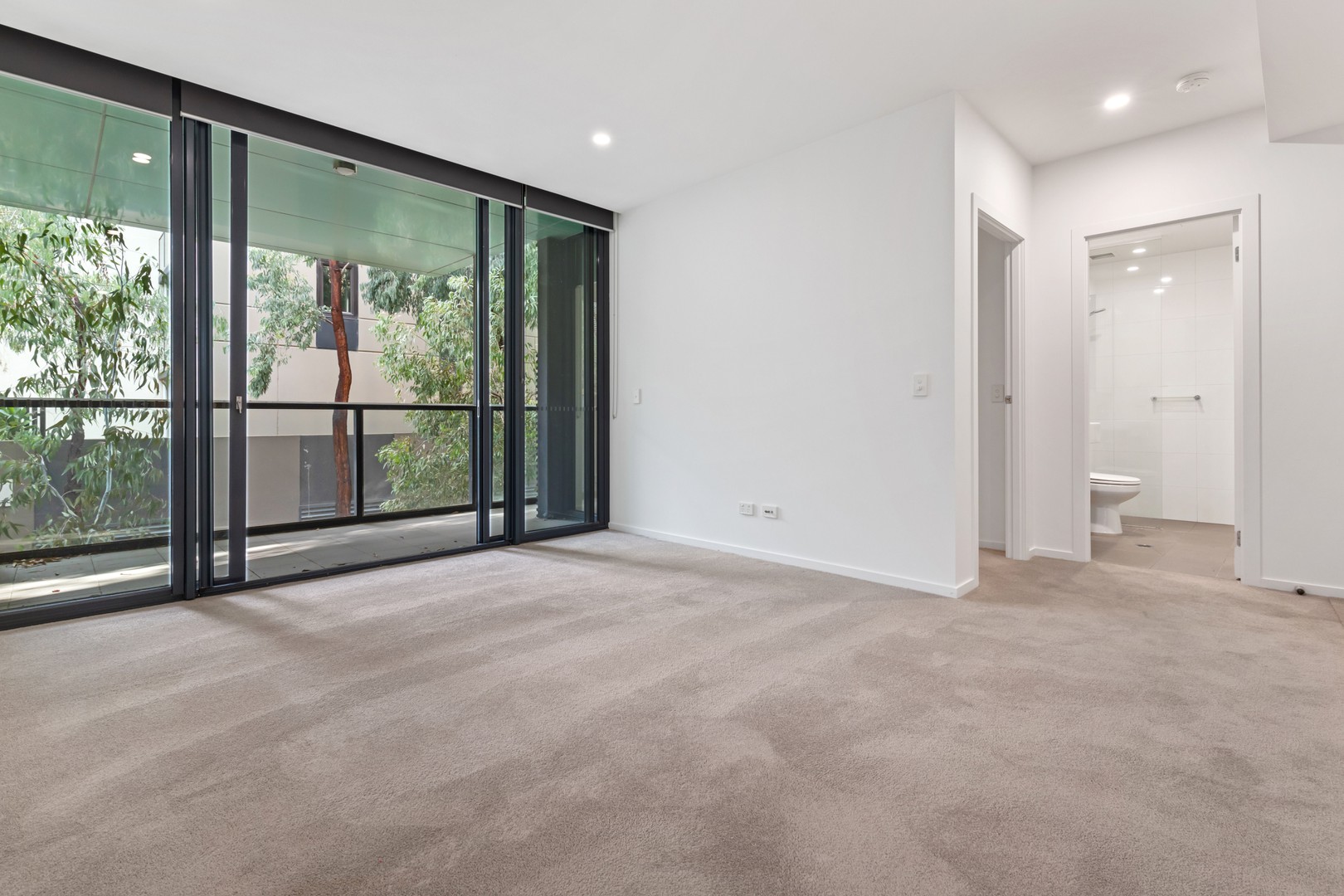 101/1 Encounter Way, Docklands, VIC 3008, Docklands - Thumbnail 2