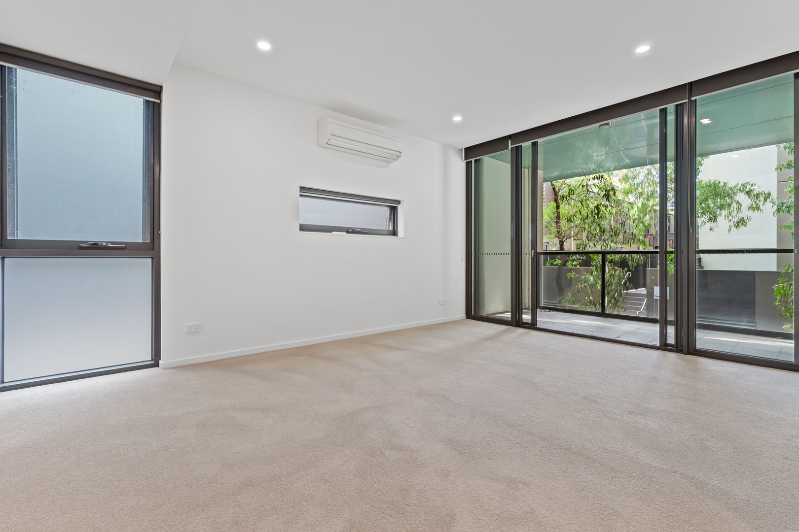 101/1 Encounter Way, Docklands, VIC 3008, Docklands - Thumbnail 3