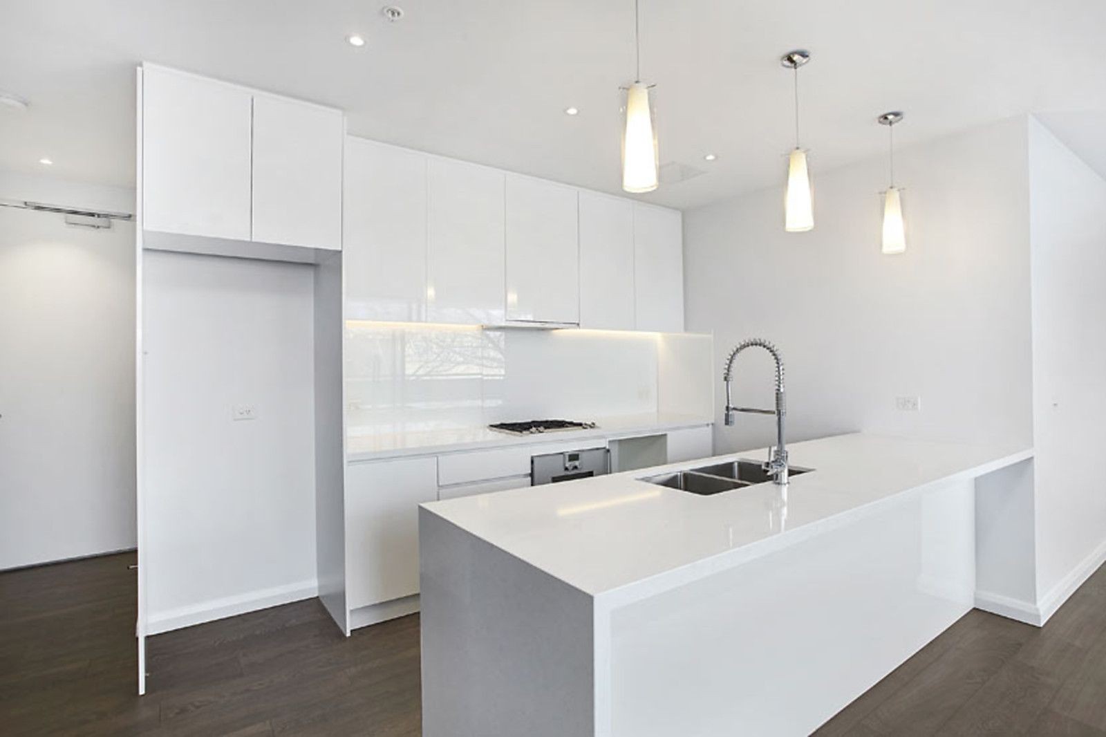 101/16 Leake Street, Essendon, VIC 3040, Essendon - Thumbnail 2