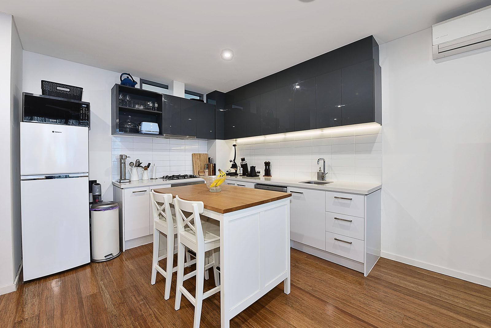 101/19 Moore St, Moonee Ponds, VIC 3039 - Thumbnail 1 - 11/05/2026