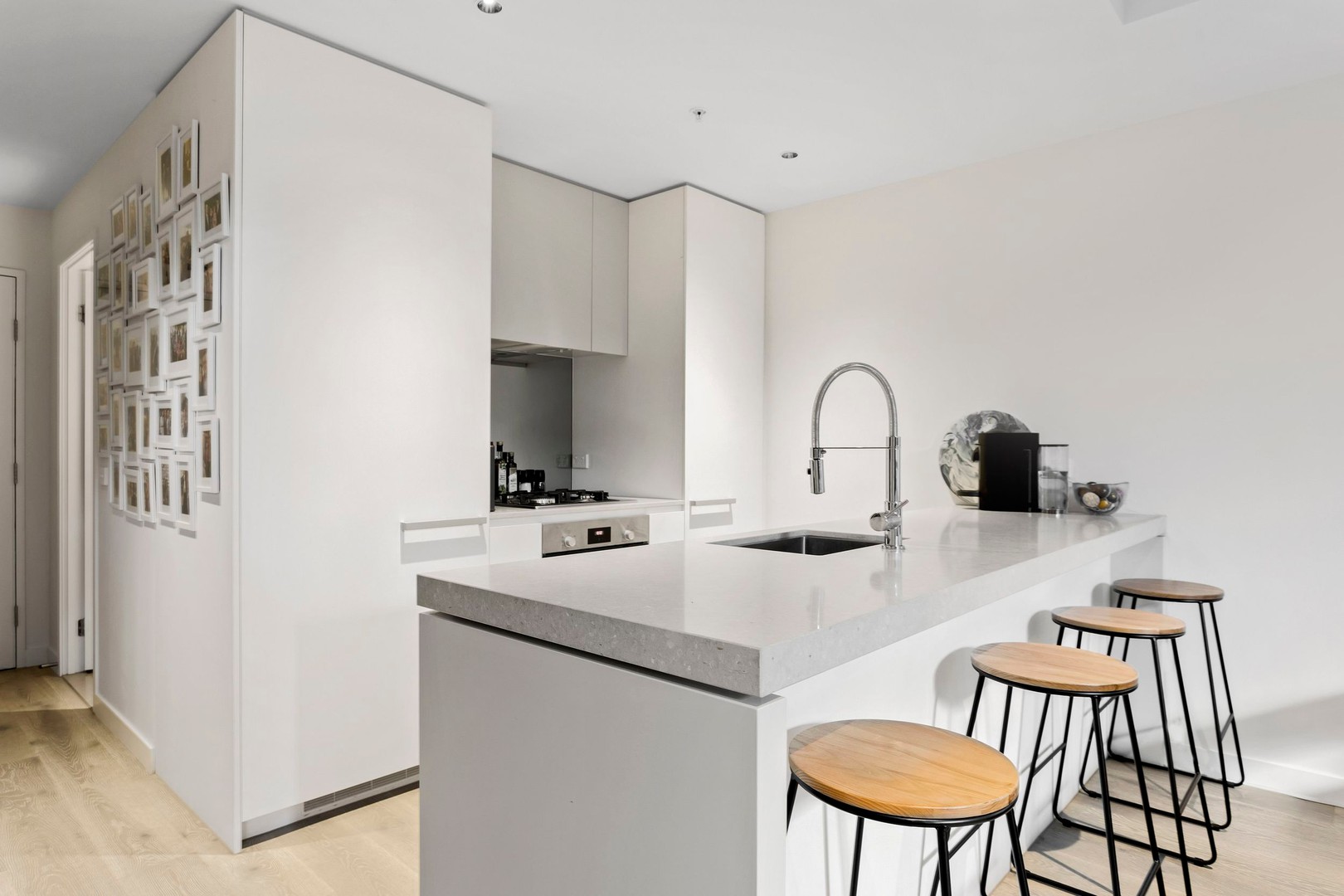 101/19 Russell Street, Essendon, VIC 3040, Essendon - Thumbnail 4