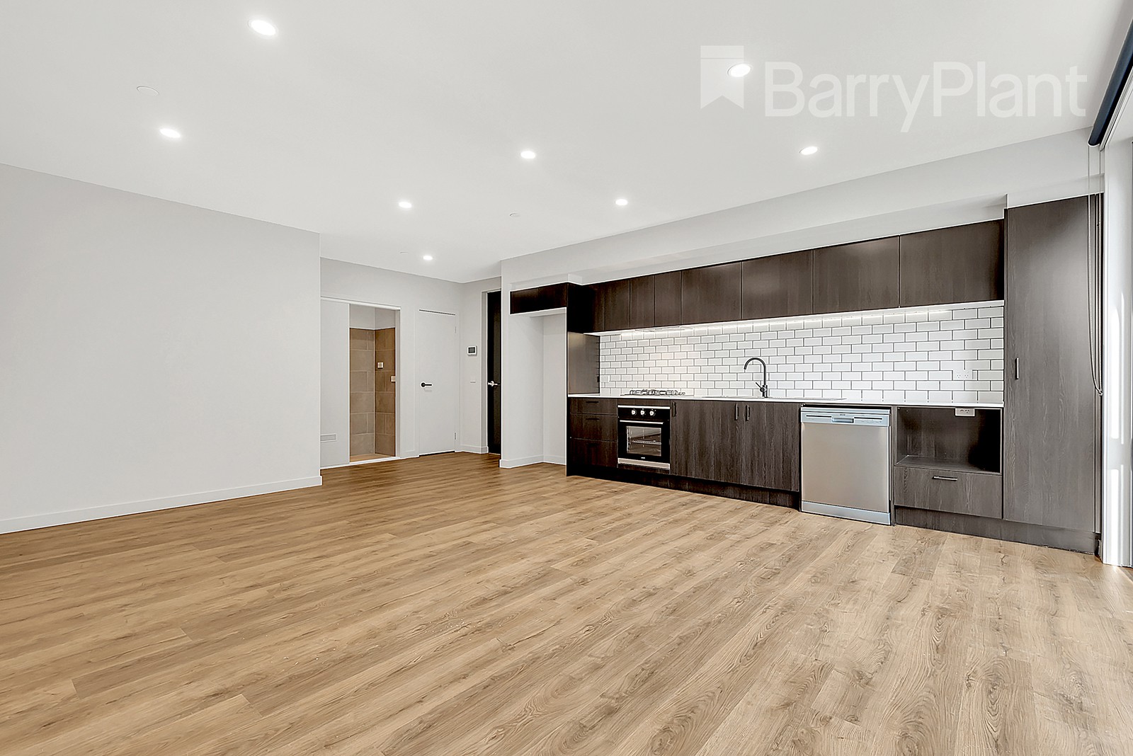 101/2 Fortitude Drive, Craigieburn, VIC 3064, Craigieburn - Thumbnail 2