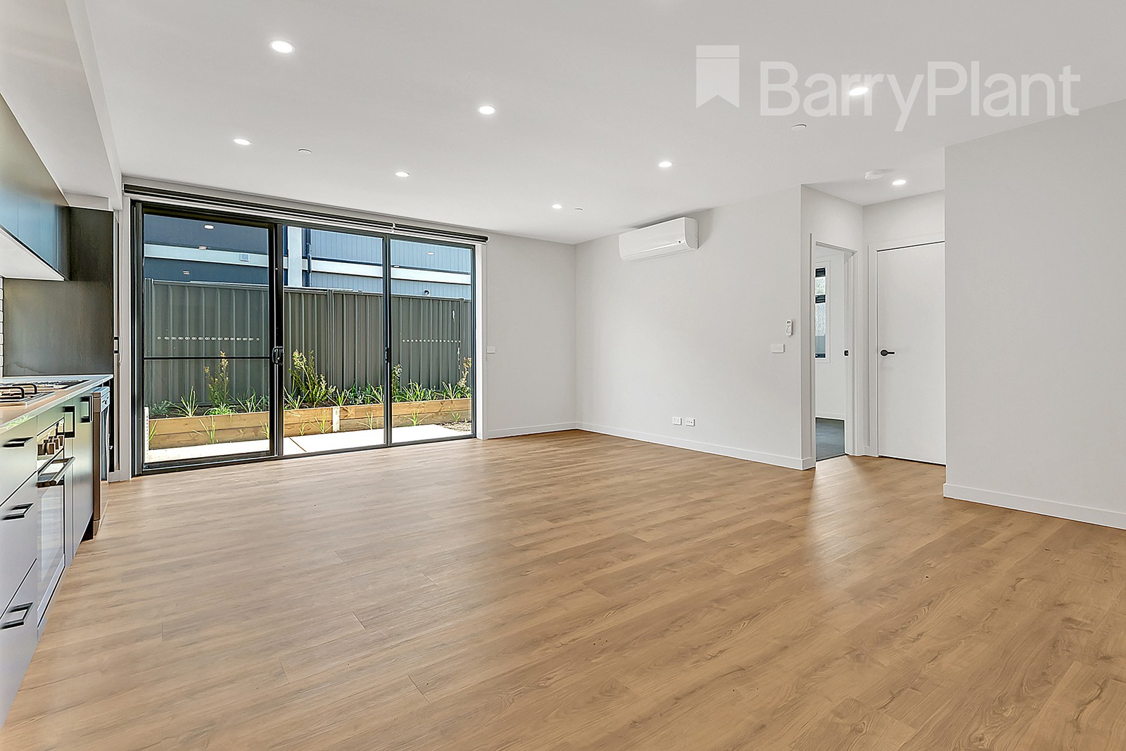 101/2 Fortitude Drive, Craigieburn, VIC 3064, Craigieburn - Thumbnail 3