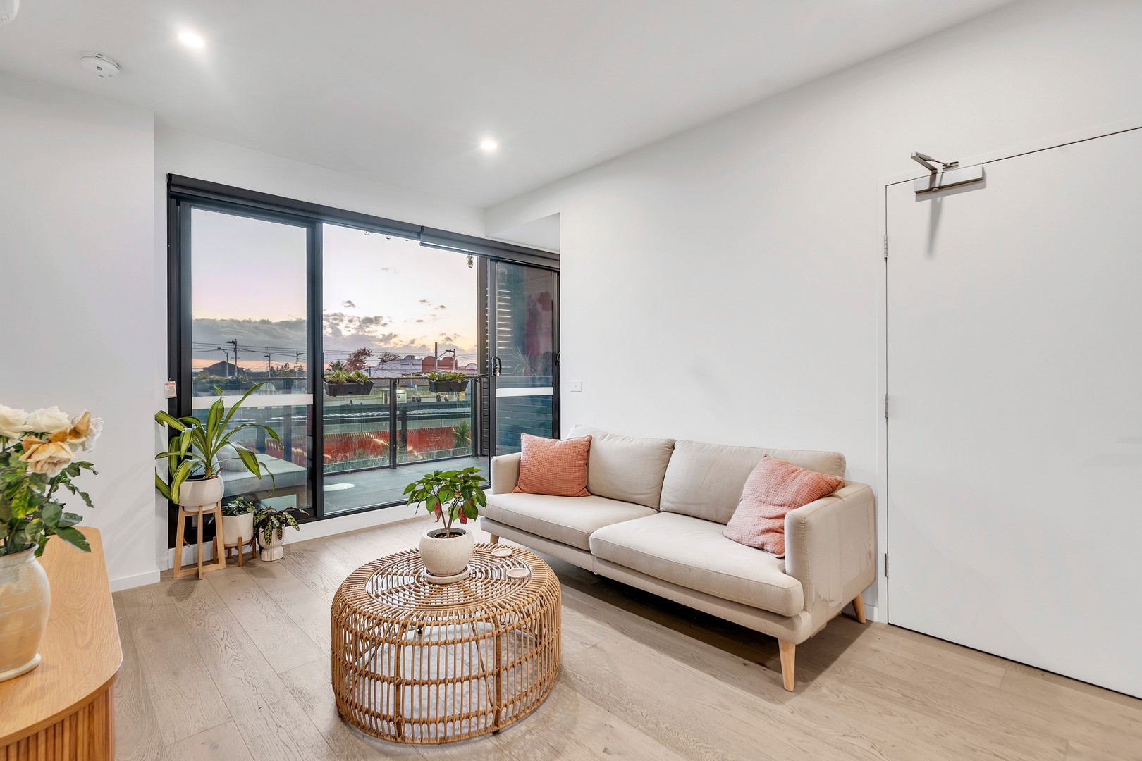 101/23 Russell Street, Essendon, VIC 3040 - Thumbnail 2 - 16/05/2025