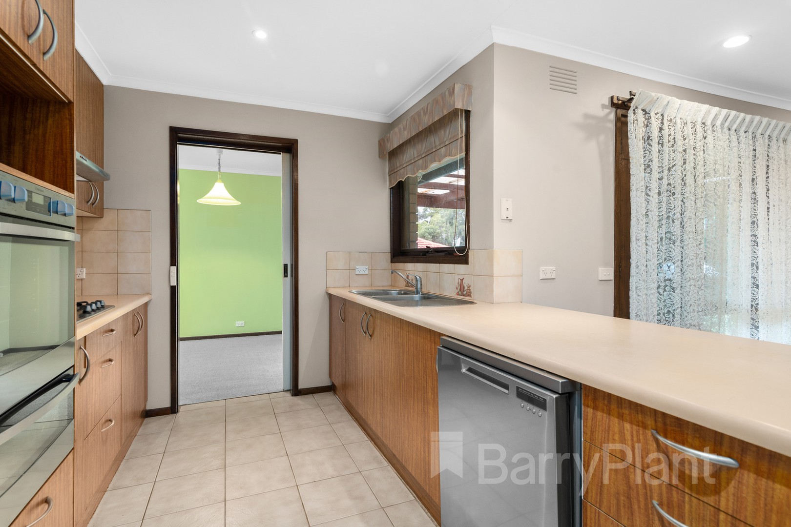 101 Alderford Drive, Wantirna, VIC 3152, Wantirna - Thumbnail 2