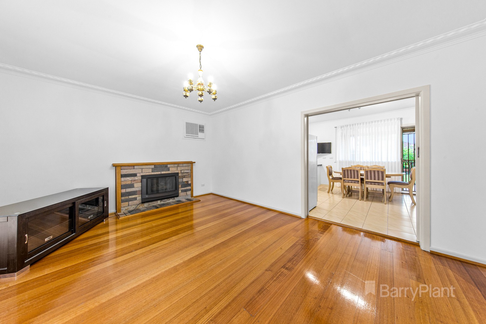 101 Clarke Avenue, St Albans, VIC 3021, St Albans - Thumbnail 2