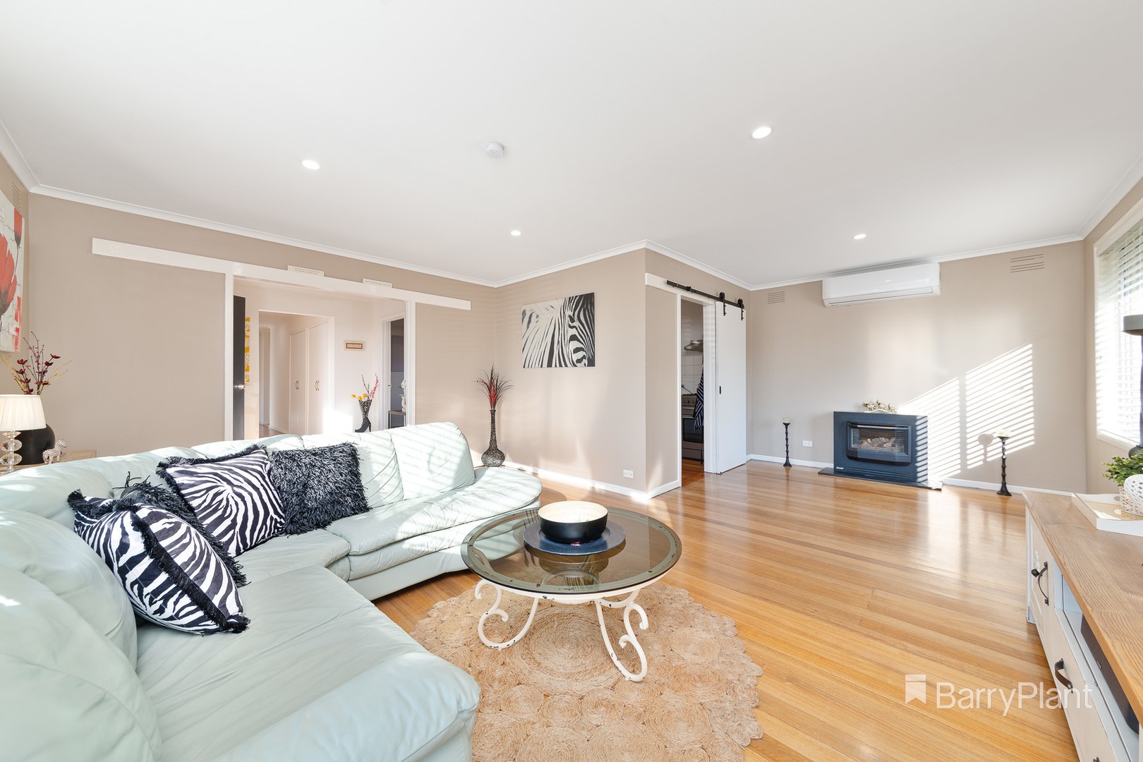 101 Peppercorn Parade, Epping, VIC 3076, Epping - Thumbnail 4