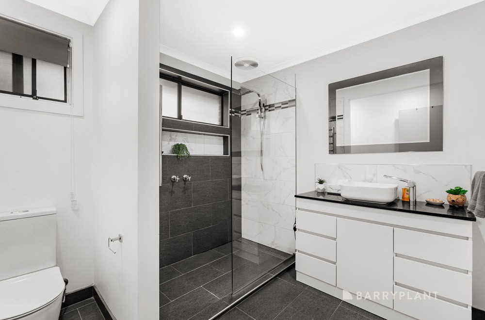 101 Redleap Avenue, Mill Park, VIC 3082, Mill Park - Thumbnail 7