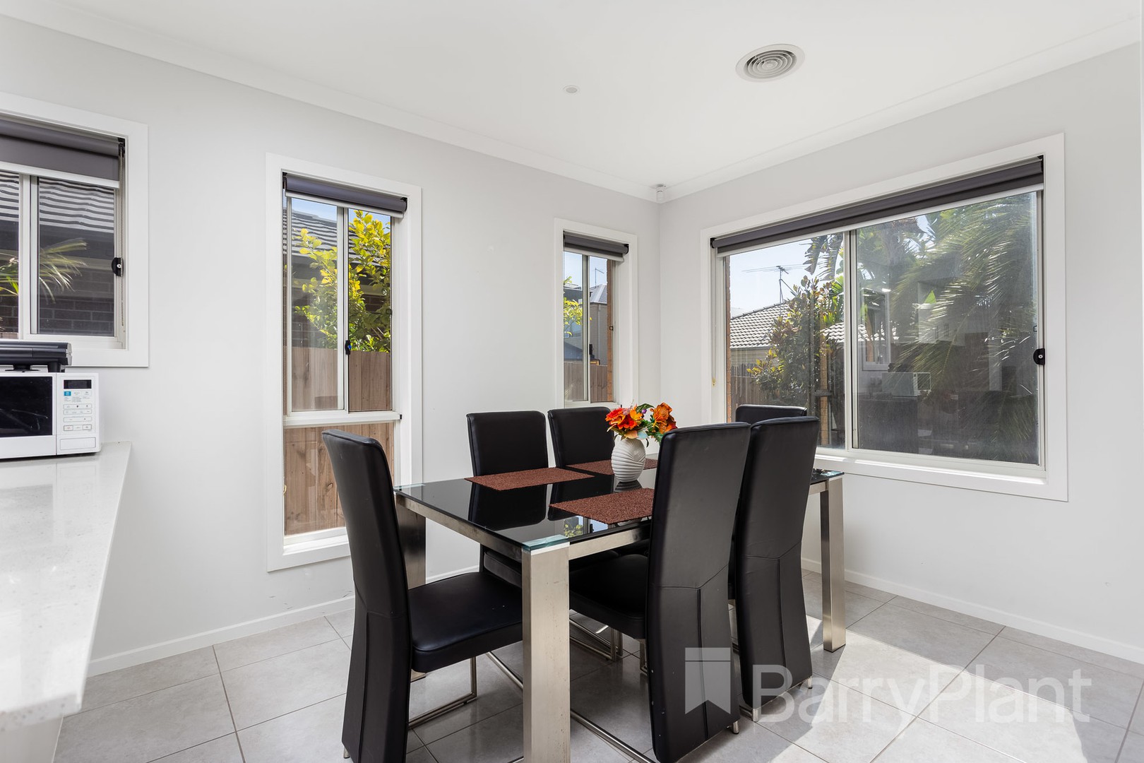 101 Sunnybank Drive, Point Cook, VIC 3030, Point Cook - Thumbnail 6
