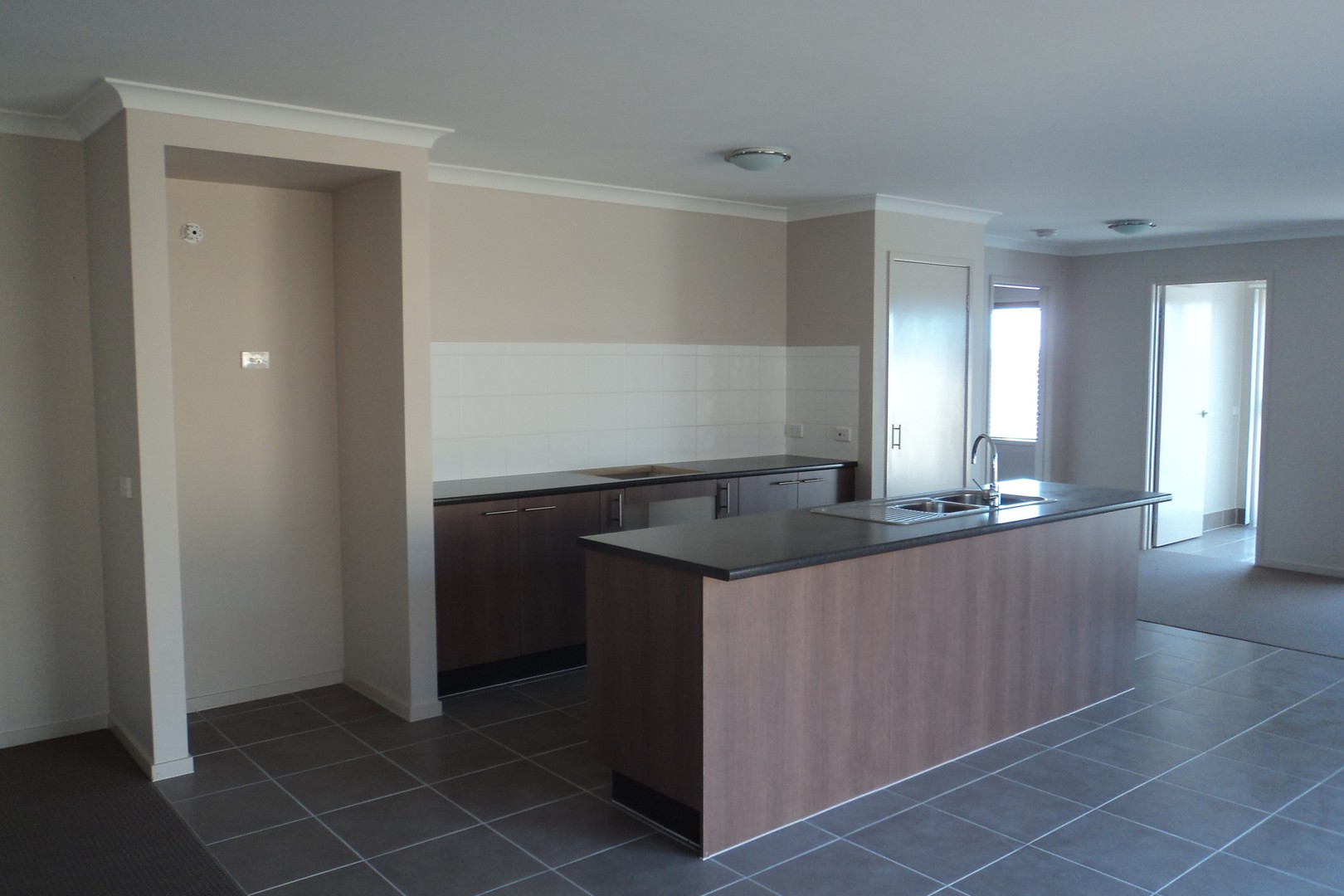 101 Tristania Drive, Point Cook, VIC 3030, Point Cook - Thumbnail 3