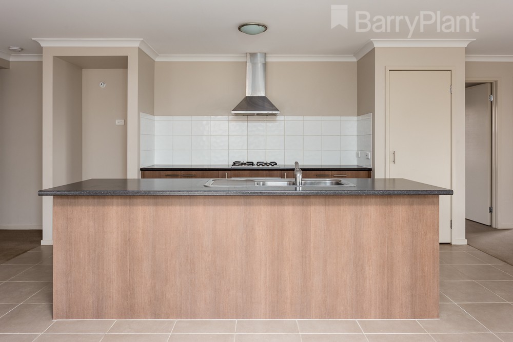 101 Tristania Drive, Point Cook, VIC 3030, Point Cook - Thumbnail 7