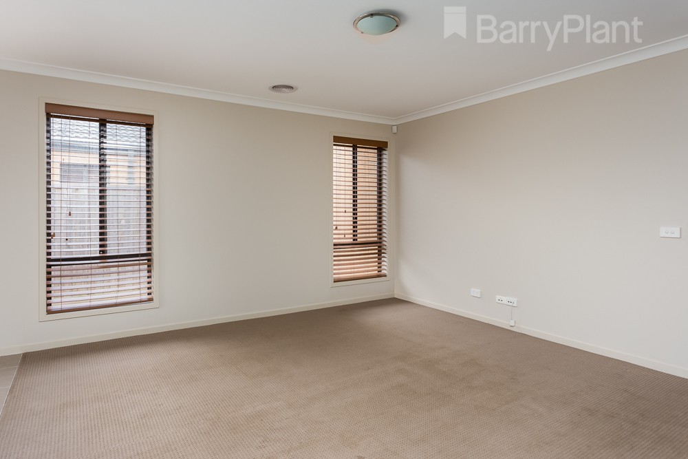 101 Tristania Drive, Point Cook, VIC 3030, Point Cook - Thumbnail 8
