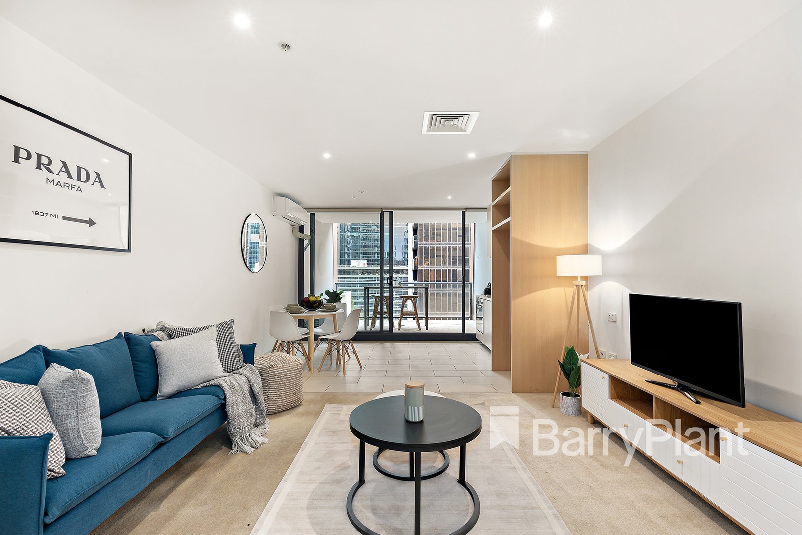 1011/555 Flinders Street, Melbourne, VIC 3000, Melbourne - Thumbnail 2