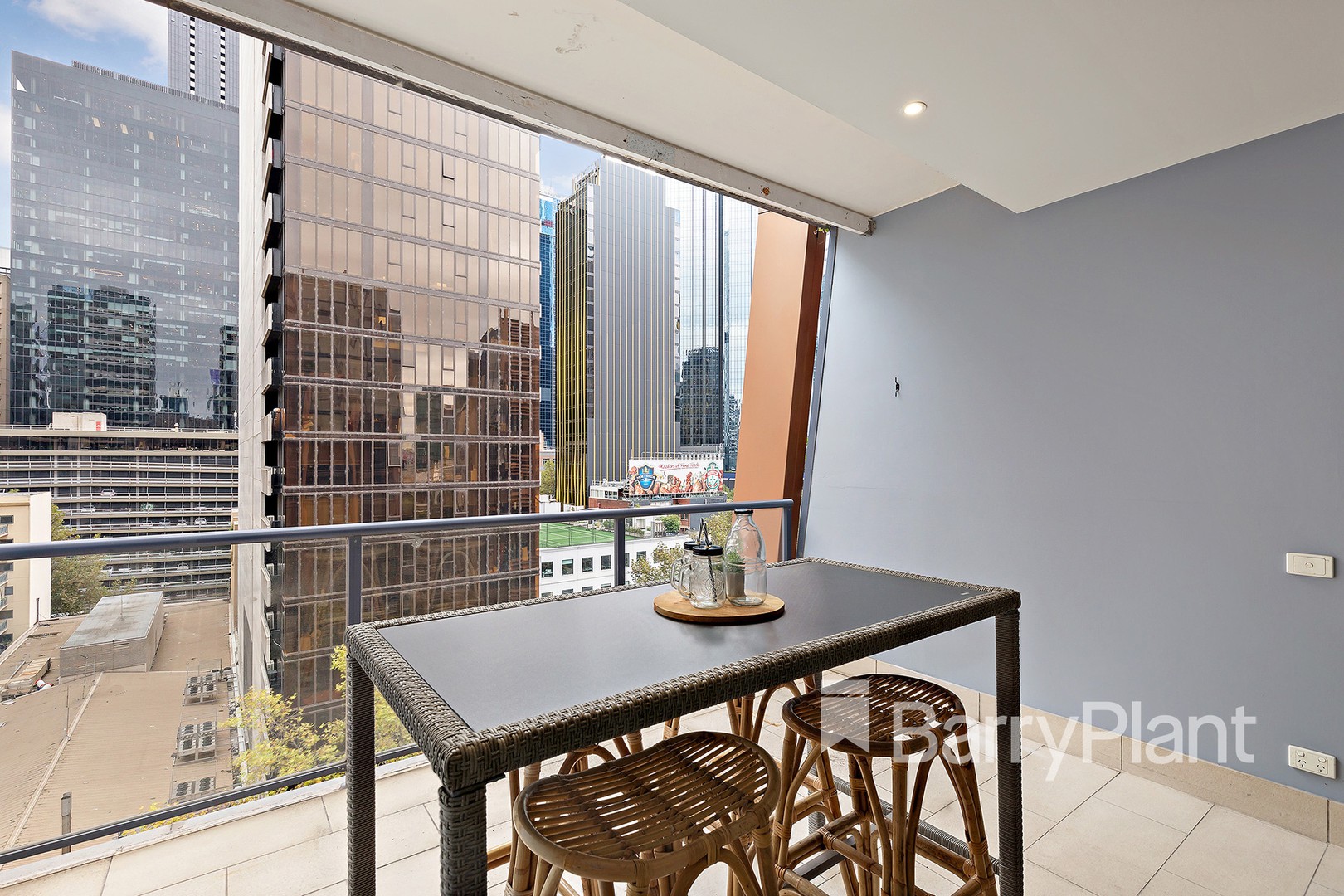 1011/555 Flinders Street, Melbourne, VIC 3000, Melbourne - Thumbnail 3