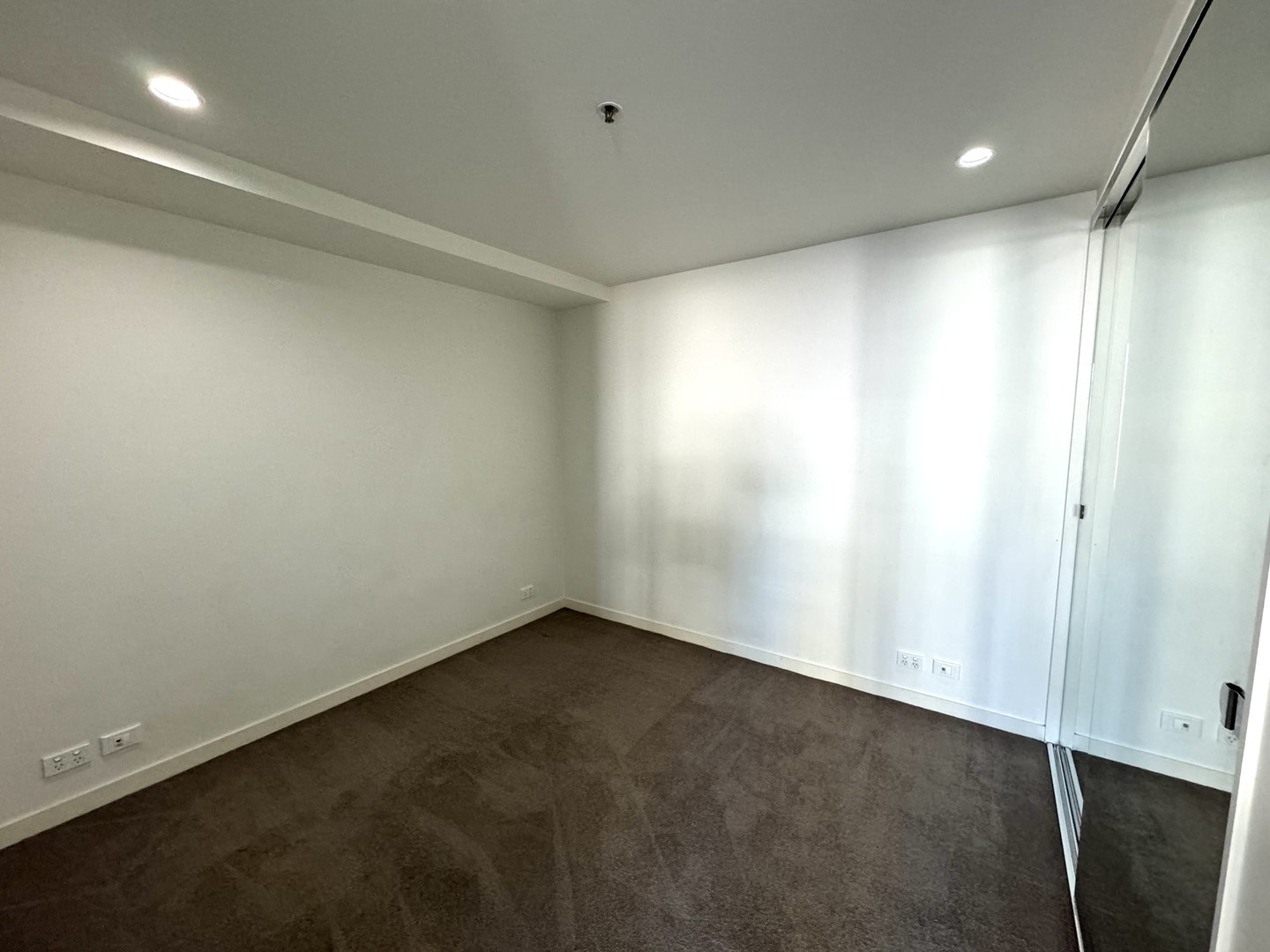 1011/815 Bourke Street, Docklands, VIC 3008, Docklands - Thumbnail 5