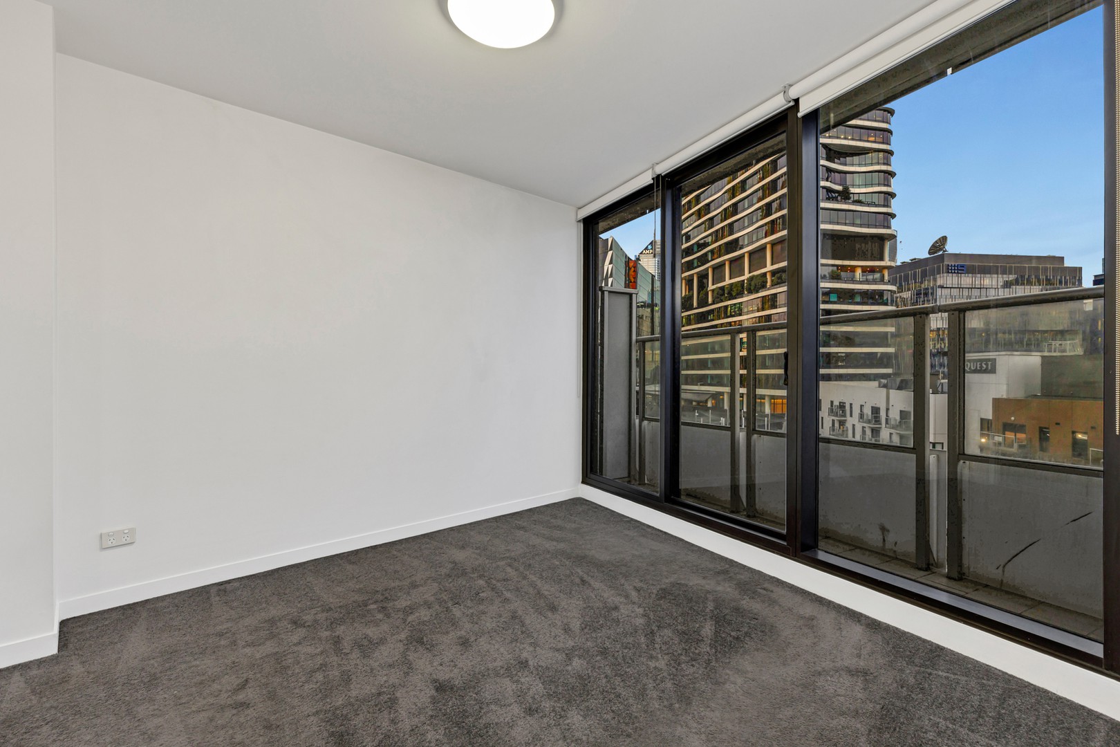 1015/100 Harbour Esplanade, Docklands, VIC 3008, Docklands - Thumbnail 6