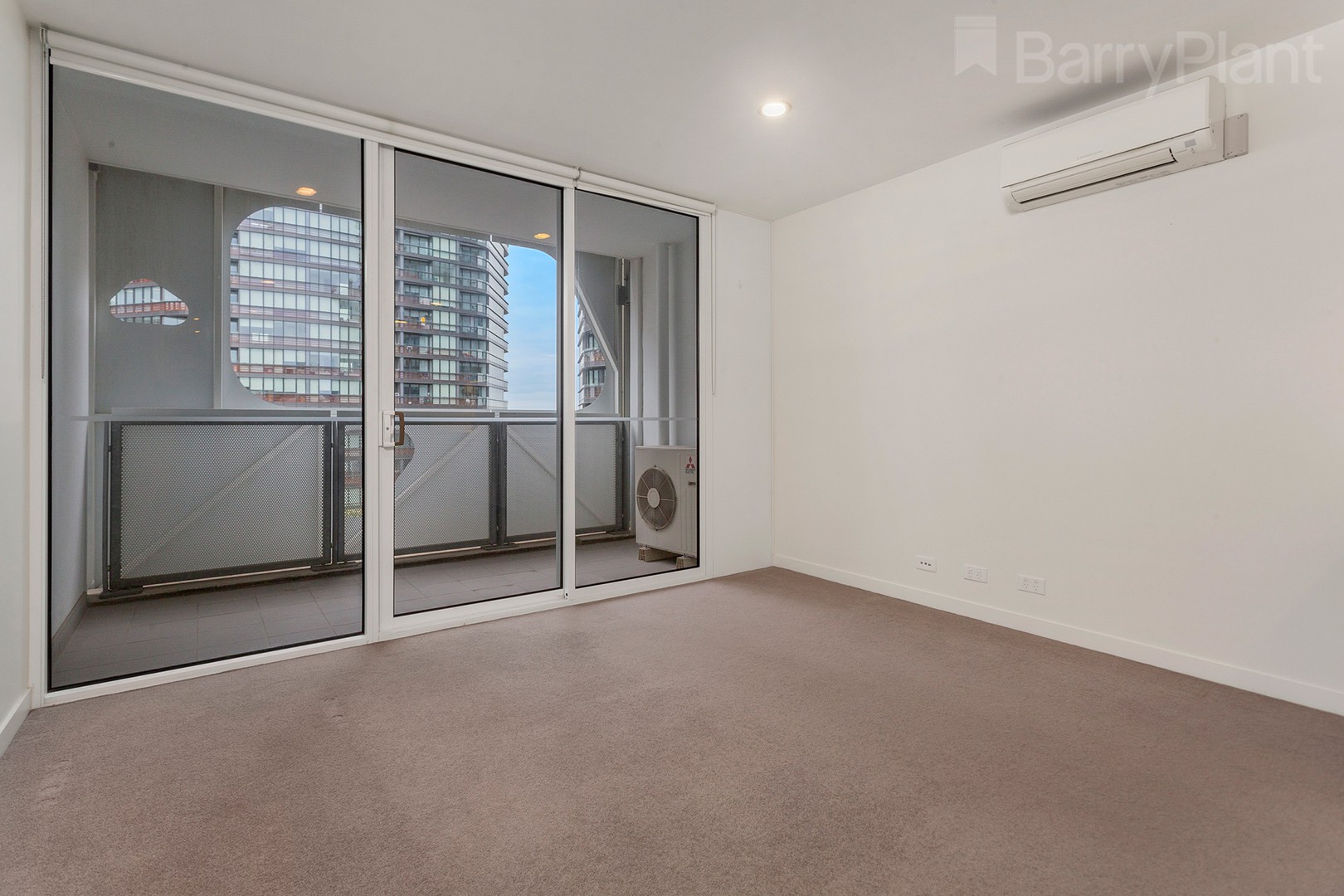 1018/55 Merchant Street, Docklands, VIC 3008, Docklands - Thumbnail 3