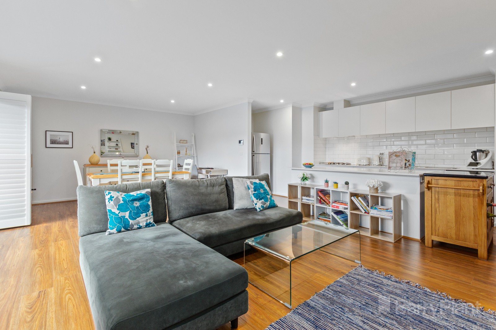 102/37 King Street, Bayswater, VIC 3153, Bayswater - Thumbnail 2