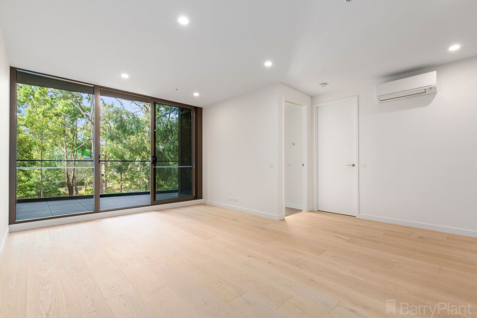 102/42A Nelson Street, Ringwood, VIC 3134, Ringwood - Thumbnail 2
