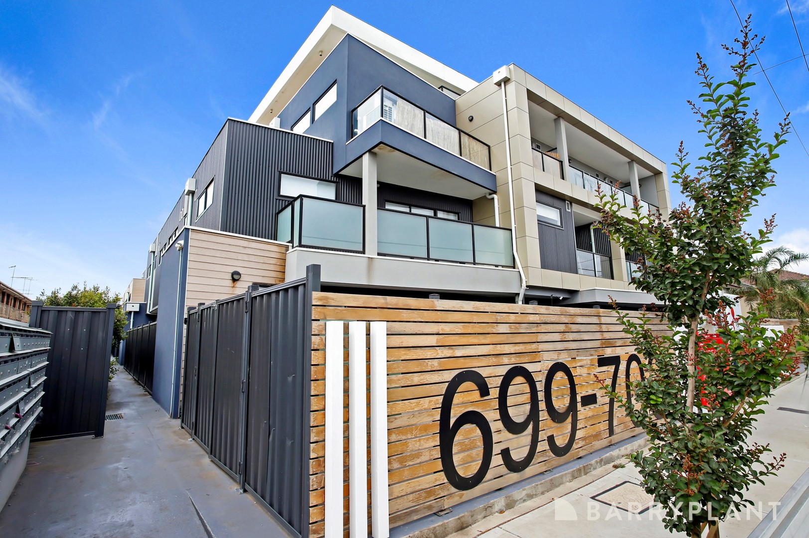 102/699B Barkly Street, West Footscray, VIC 3012 - Thumbnail 2 - 20/02/2025