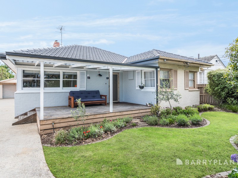 102 Ballarat Road, Hamlyn Heights, VIC 3215 - Image - 07/11/2025