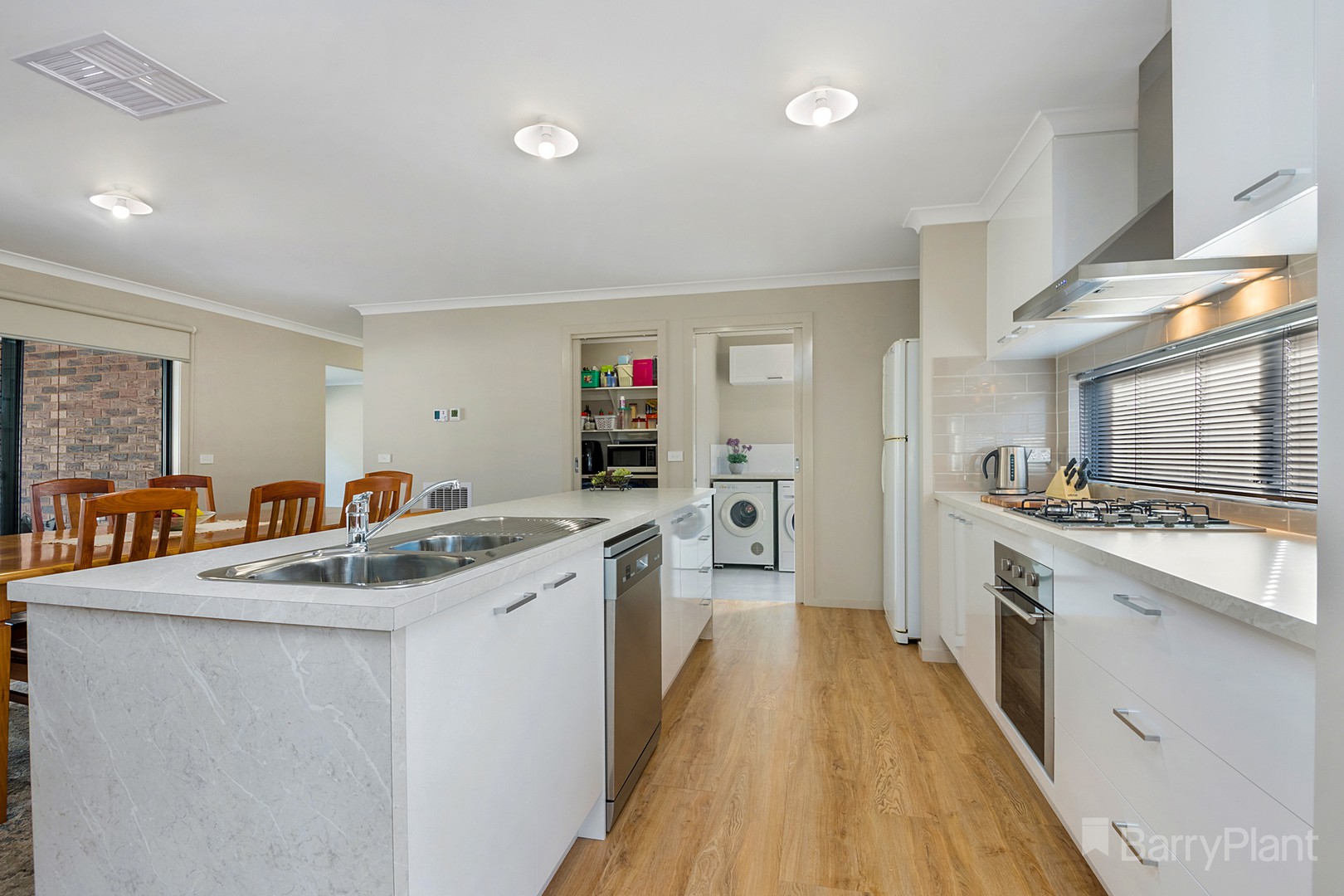 102 Bassett DriveStrathfieldsaye, VIC 3551, Strathfieldsaye - Thumbnail 4