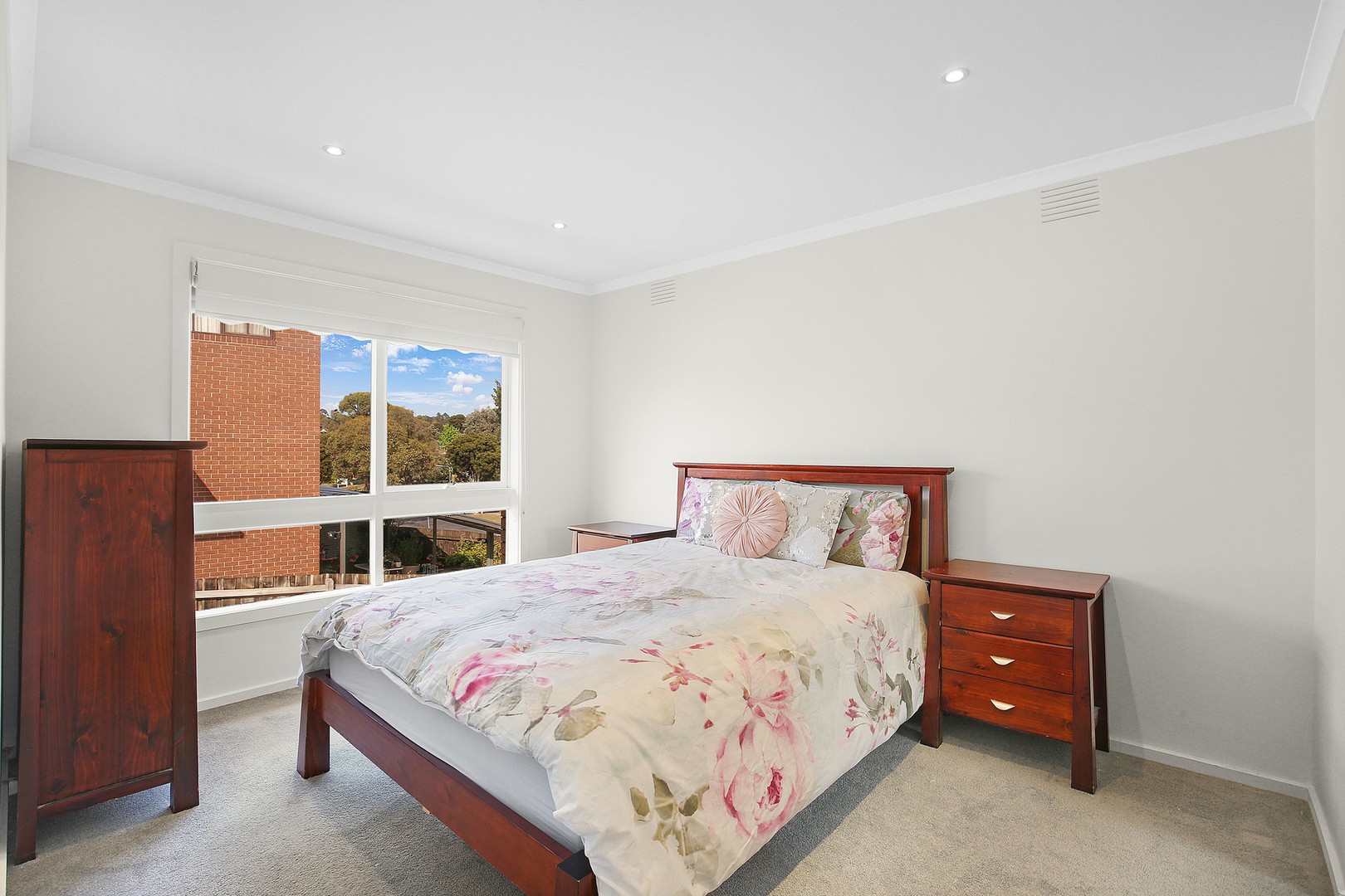 102 Dunvegan Crescent, Macleod, VIC 3085, Macleod - Thumbnail 4