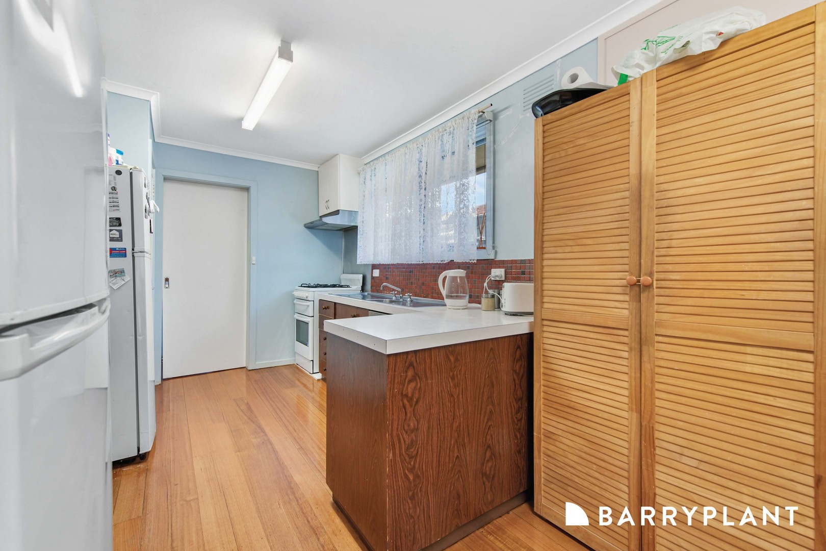 102 First Avenue, Melton South, VIC 3338, Melton South - Thumbnail 5