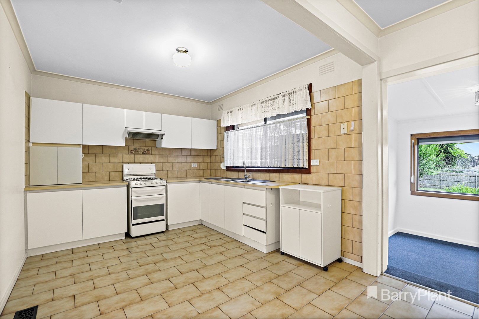 102 Gowrie StreetGlenroy, VIC 3046, Glenroy - Thumbnail 3
