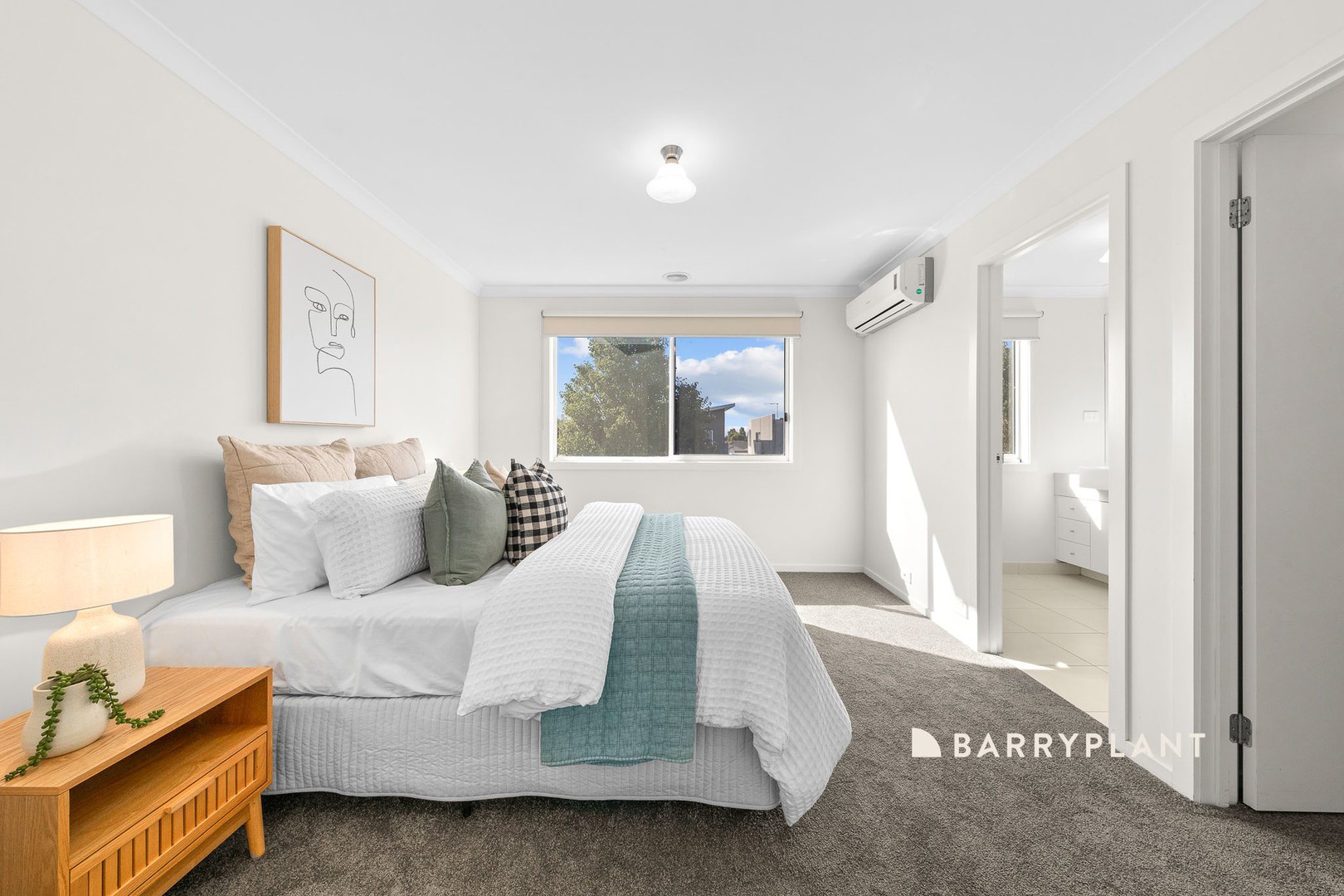 102 Henry Road, Pakenham, VIC 3810, Pakenham - Thumbnail 7