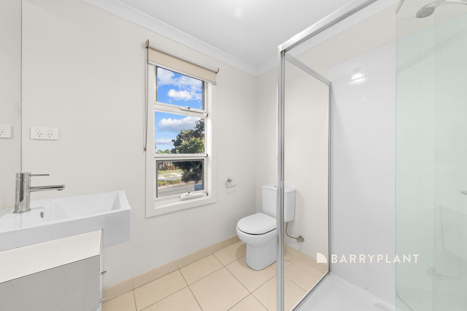 102 Henry Road, Pakenham, VIC 3810, Pakenham - Thumbnail 8