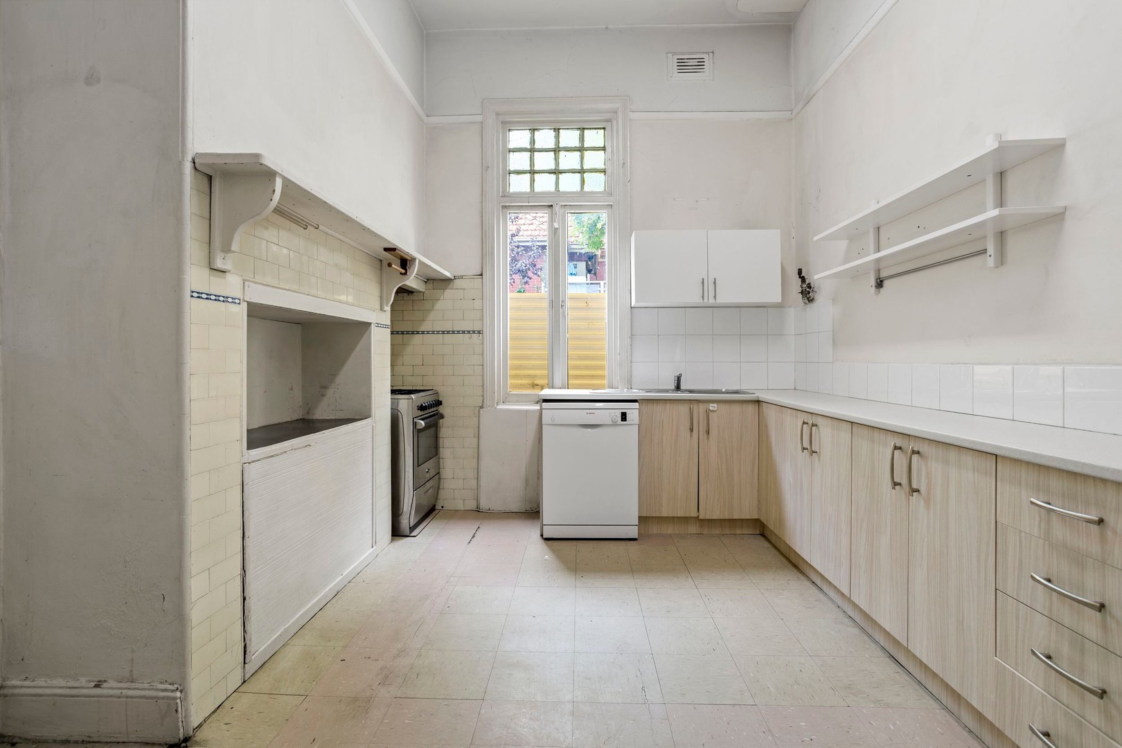 102 Holmes Road, Moonee Ponds, VIC 3039, Moonee Ponds - Thumbnail 8