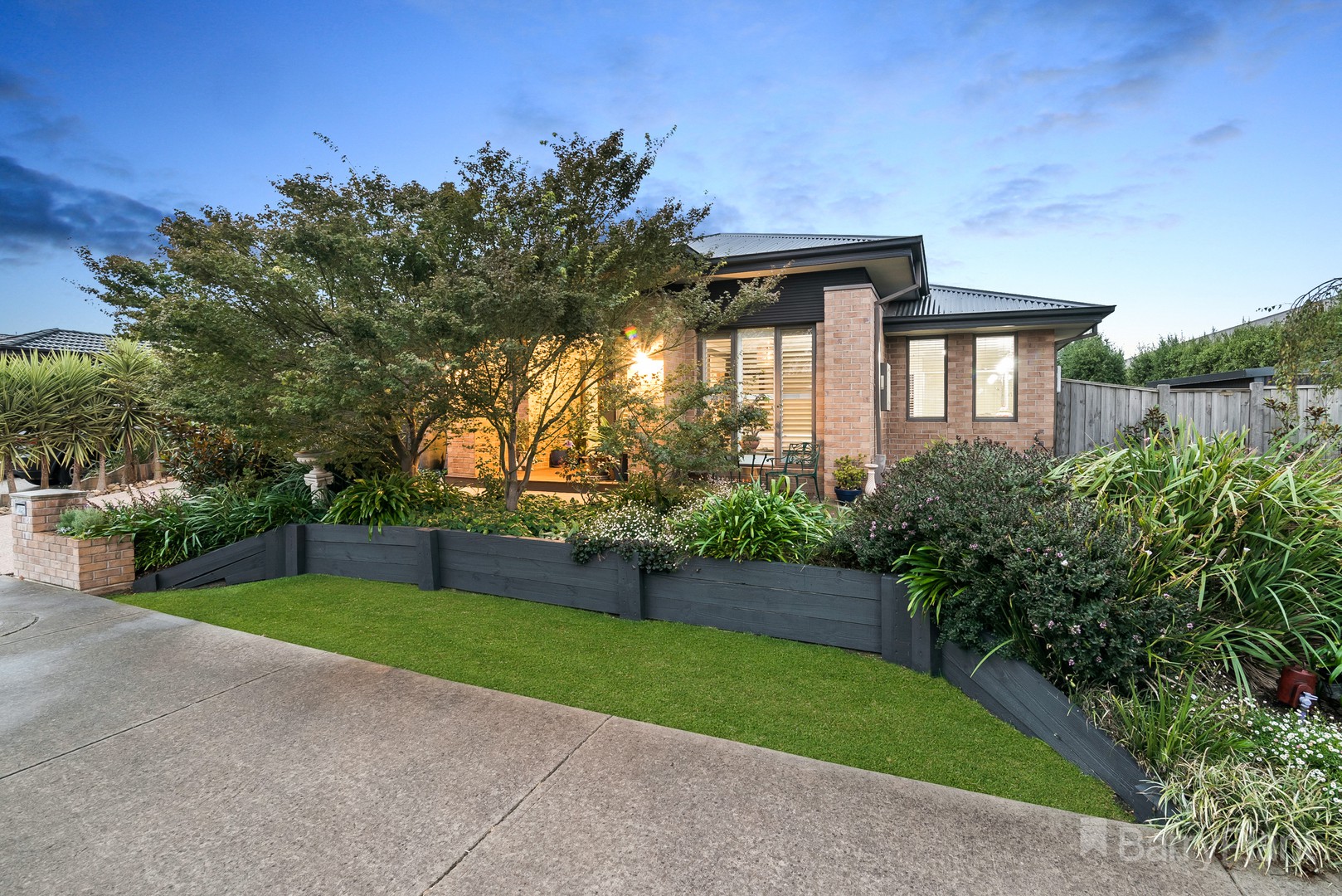 102 Mandalay Cct, Beveridge, VIC 3753, Beveridge - Thumbnail 2