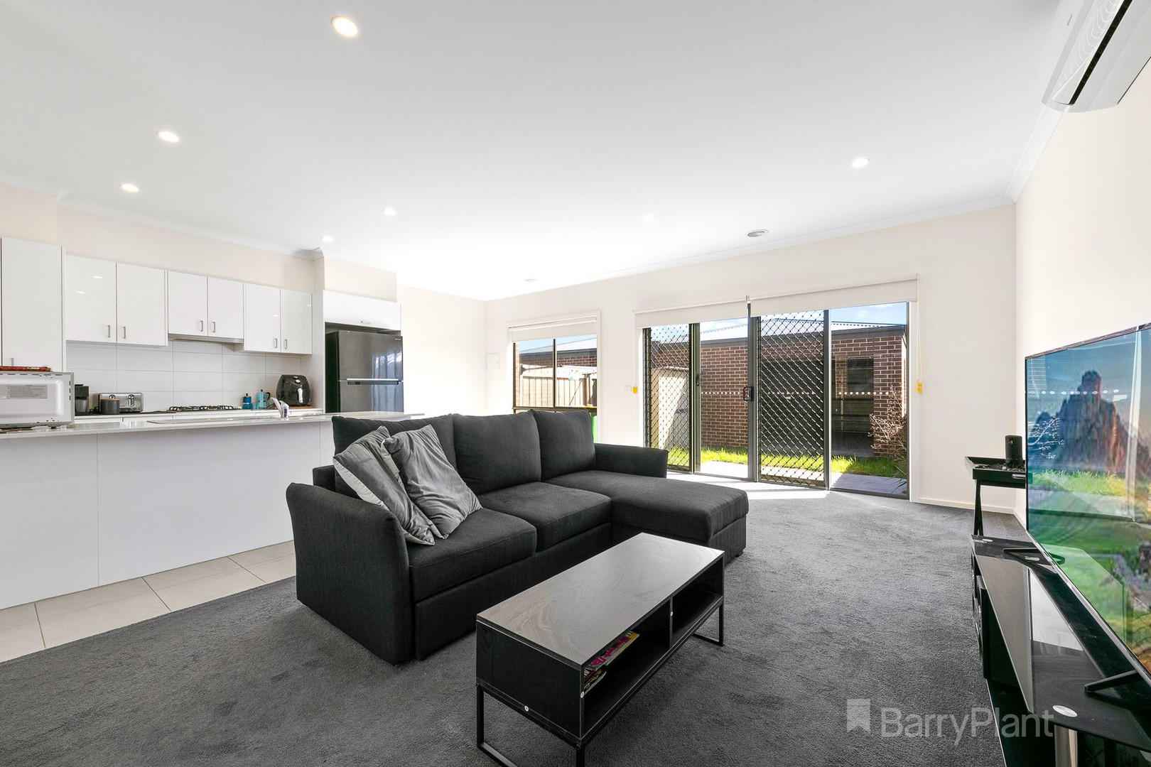102 Mary Street, Officer, VIC 3809, Officer - Thumbnail 2