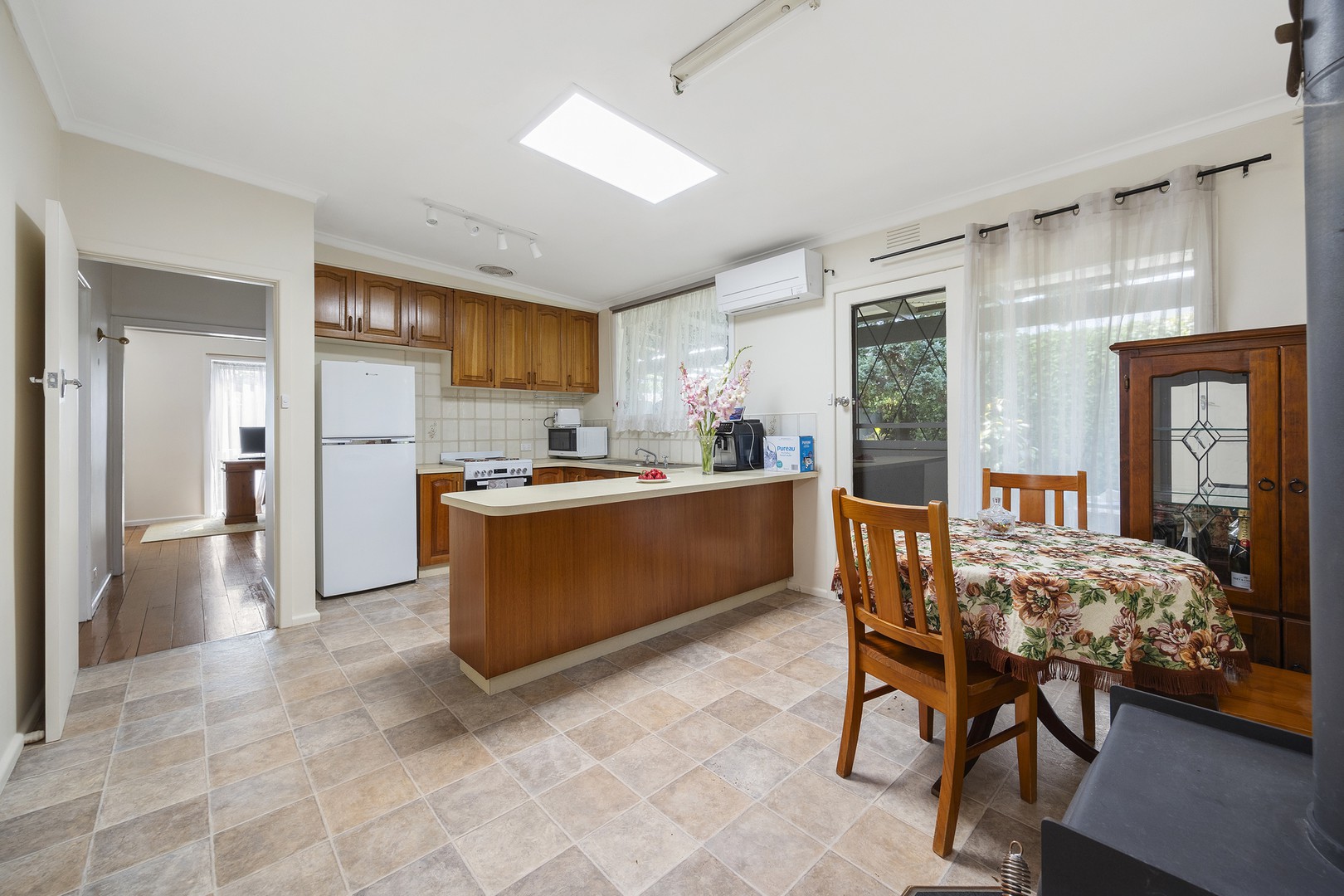 102 Mine Road, Korumburra, VIC 3950 - Thumbnail 2 - 13/01/2026