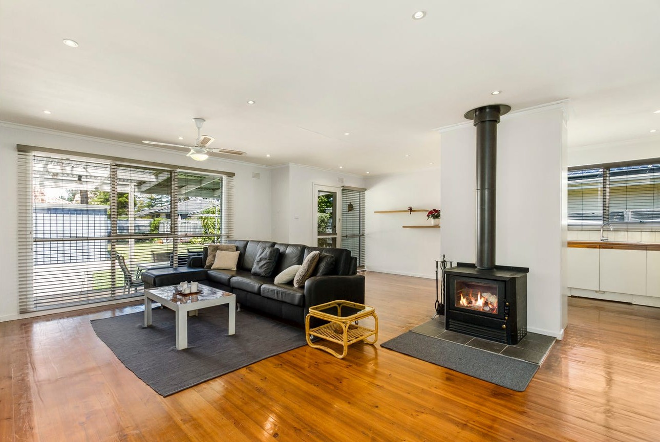 102 Rickards Avenue North, Knoxfield, VIC 3180 - Thumbnail 2 - 17/06/2024