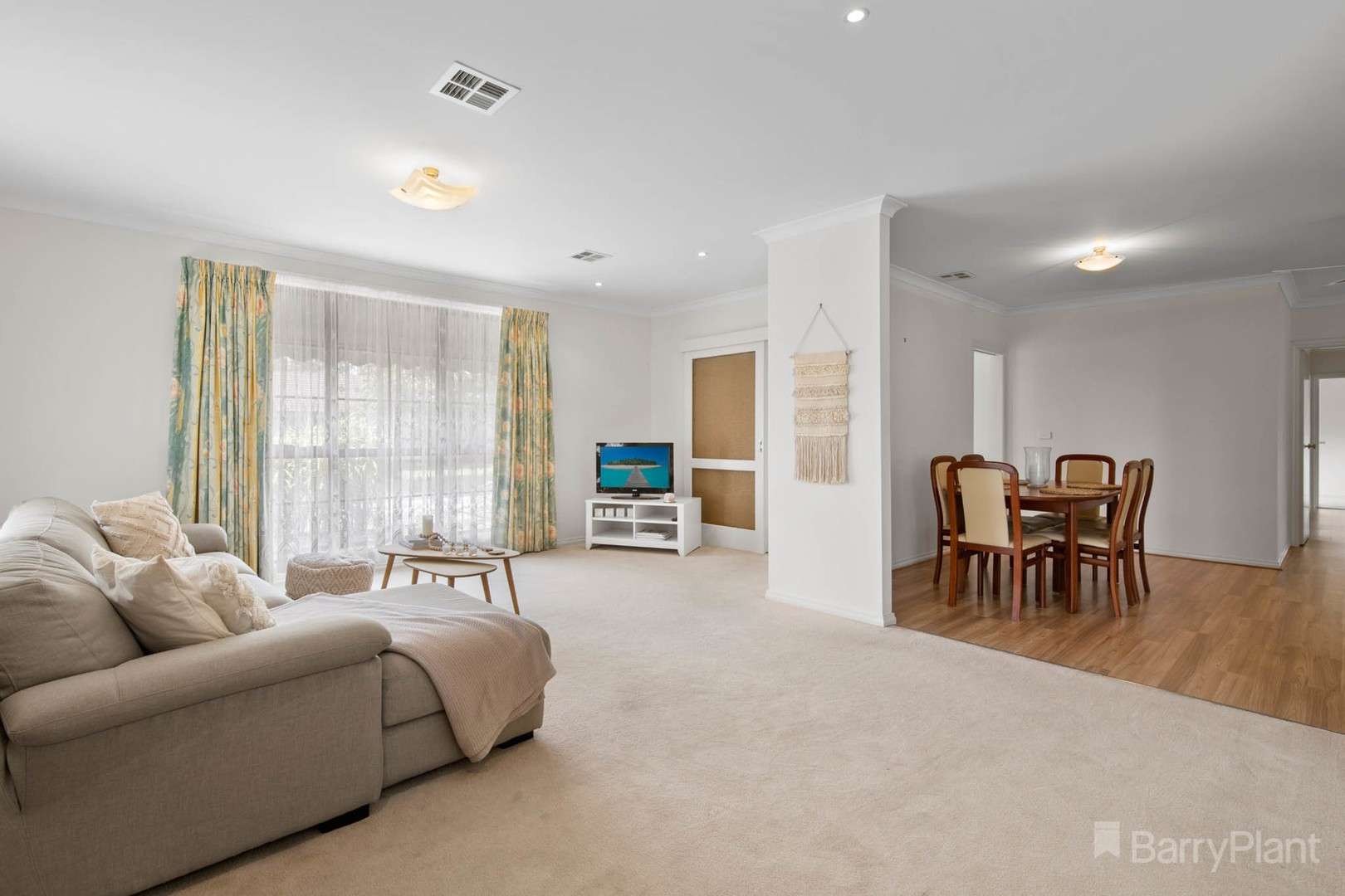 102 Sladen StreetCranbourne, VIC 3977, Cranbourne - Thumbnail 5