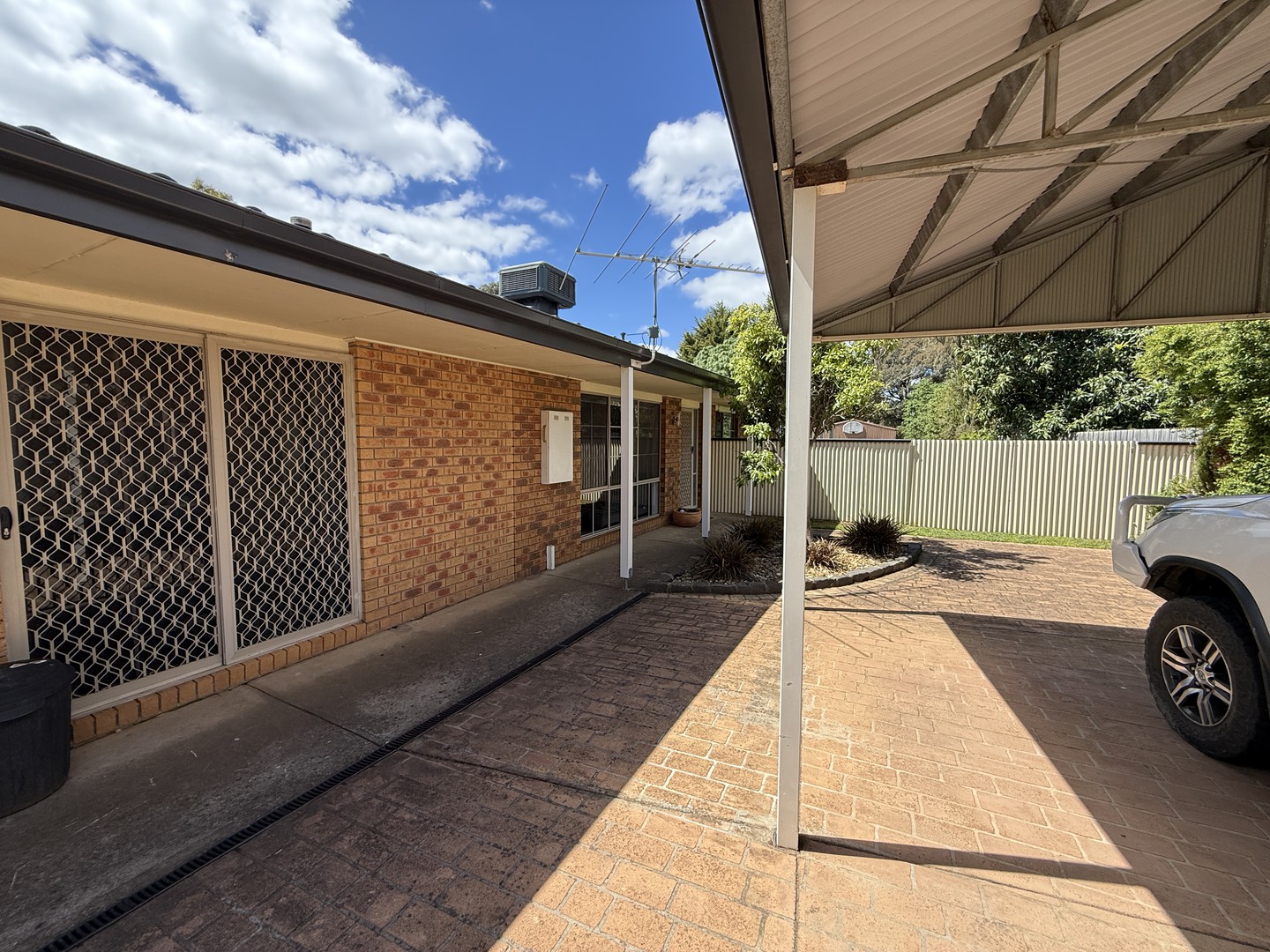 102 Sutherland StreetKilmore, vic 3764  - Leased, Kilmore - Thumbnail 2