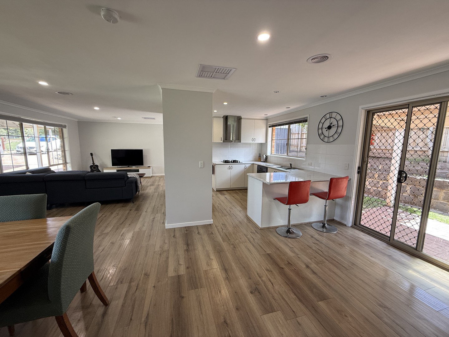 102 Sutherland StreetKilmore, vic 3764  - Leased, Kilmore - Thumbnail 8