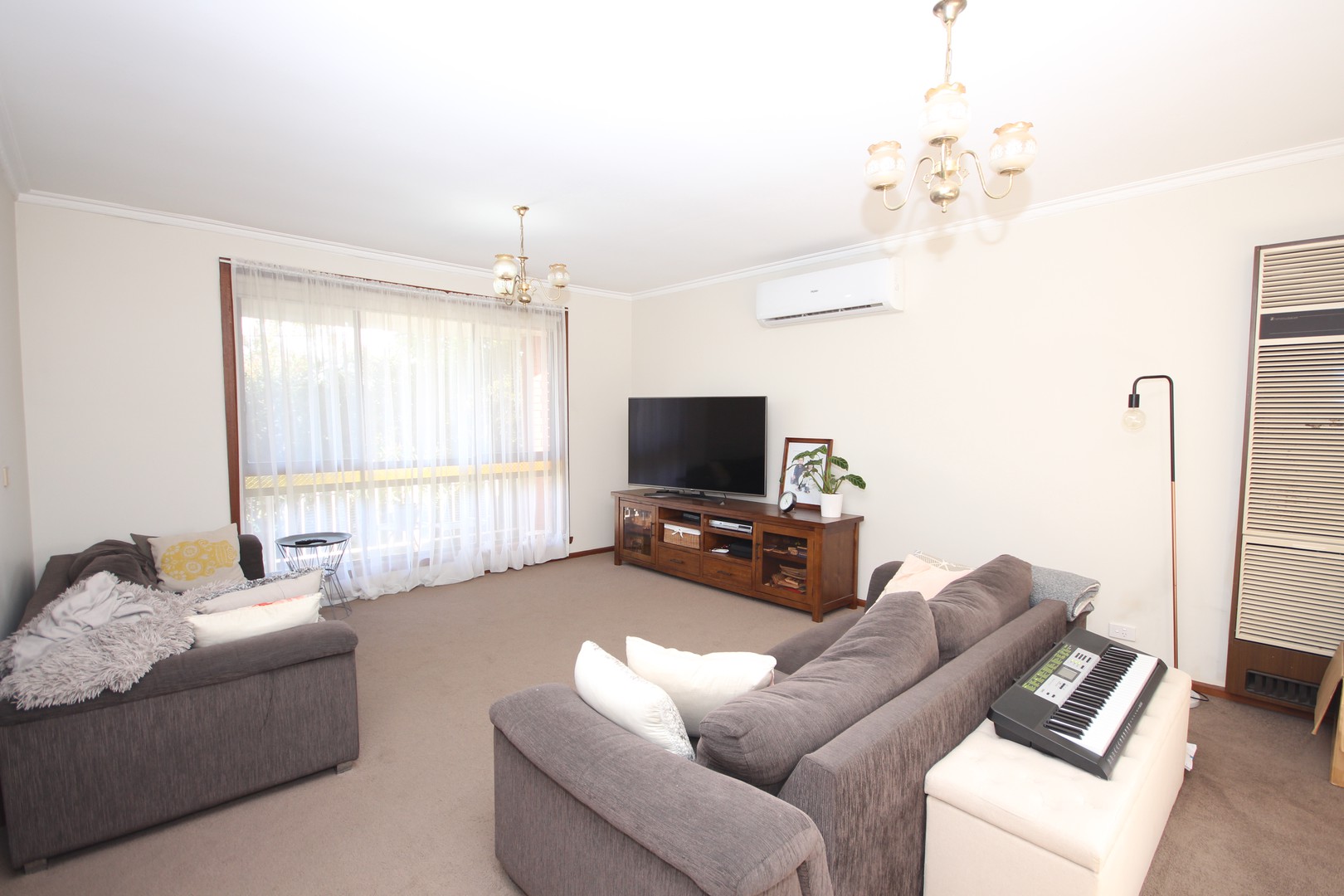 102 Tahara  Street, Hamlyn Heights, VIC 3215, Hamlyn Heights - Thumbnail 2
