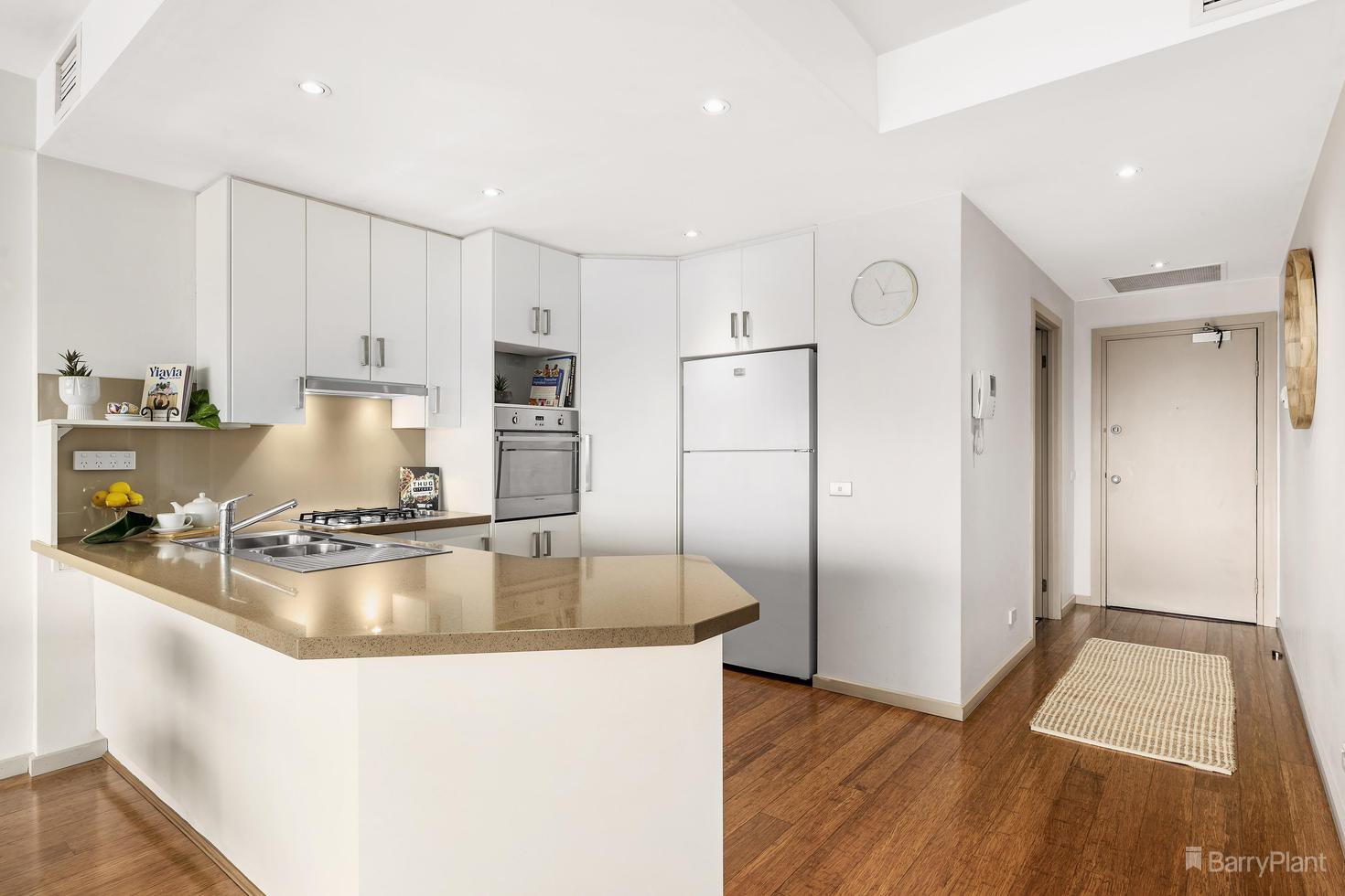 103/1 Sovereign Point Court, Doncaster, VIC 3108, Doncaster - Thumbnail 5