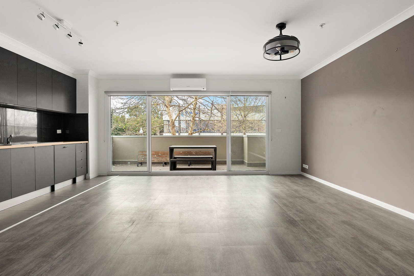 103/44 Beach Street, Frankston, VIC 3199, Frankston - Thumbnail 4